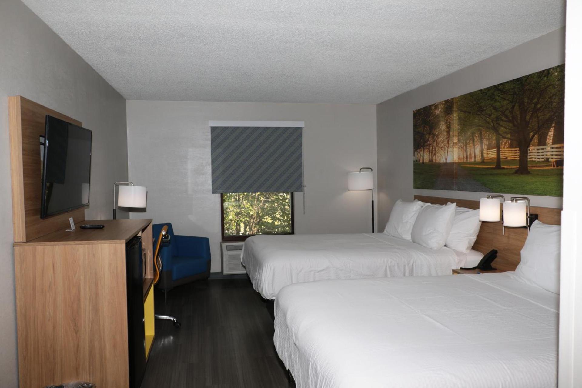 Days Inn by Wyndham Farmville photo 22