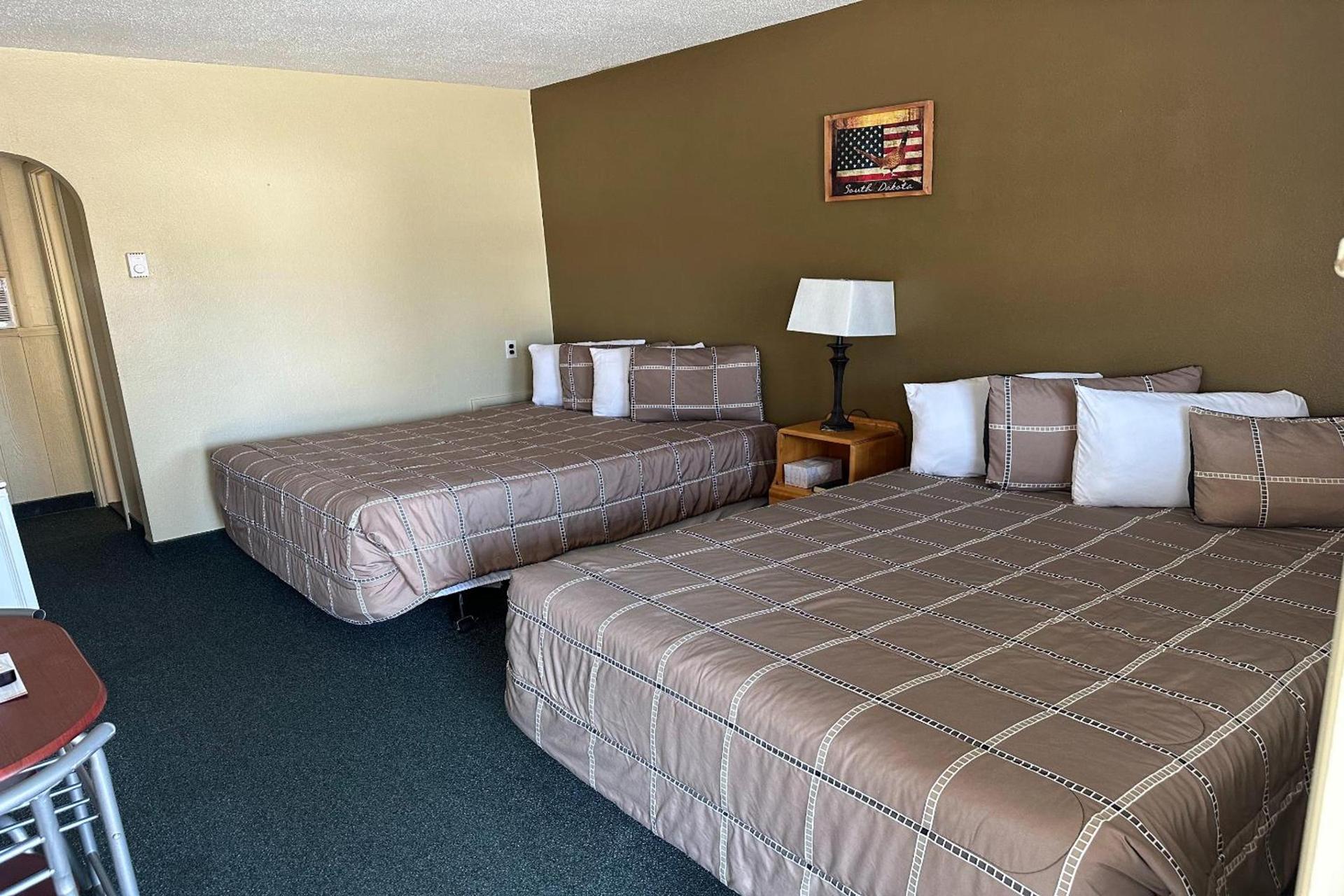 Love Hotels Murdo by OYO on Interstate 90 photo 11