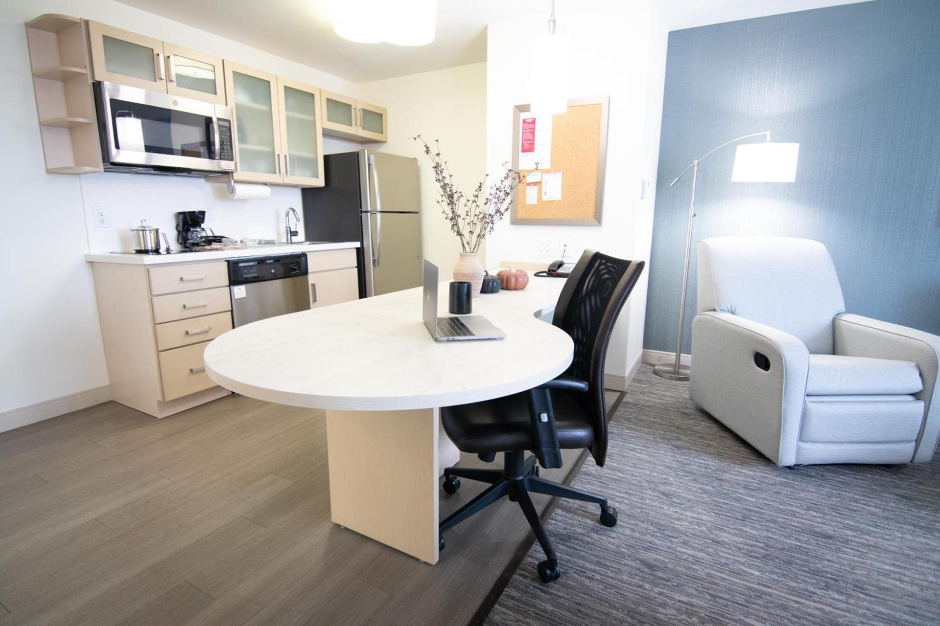 Candlewood Suites Miami Intl Airport - 36th St by IHG photo 20