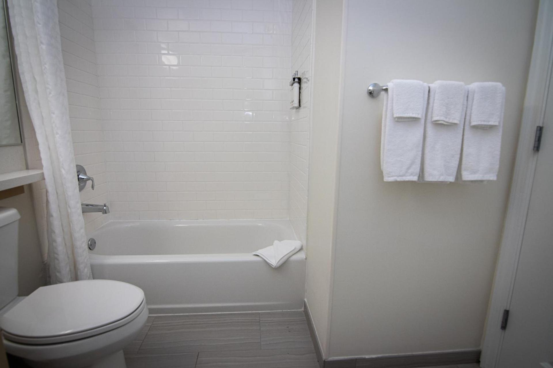 Candlewood Suites Miami Intl Airport - 36th St by IHG photo 22