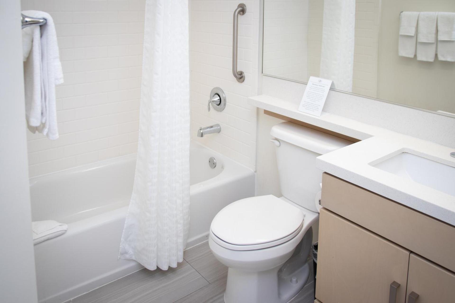 Candlewood Suites Miami Intl Airport - 36th St by IHG photo 43