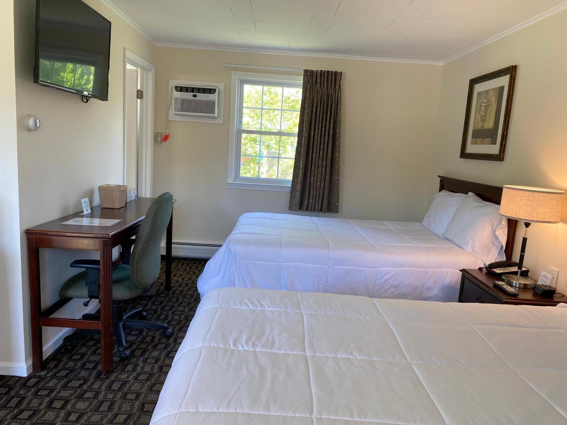 Villager Motel photo 2