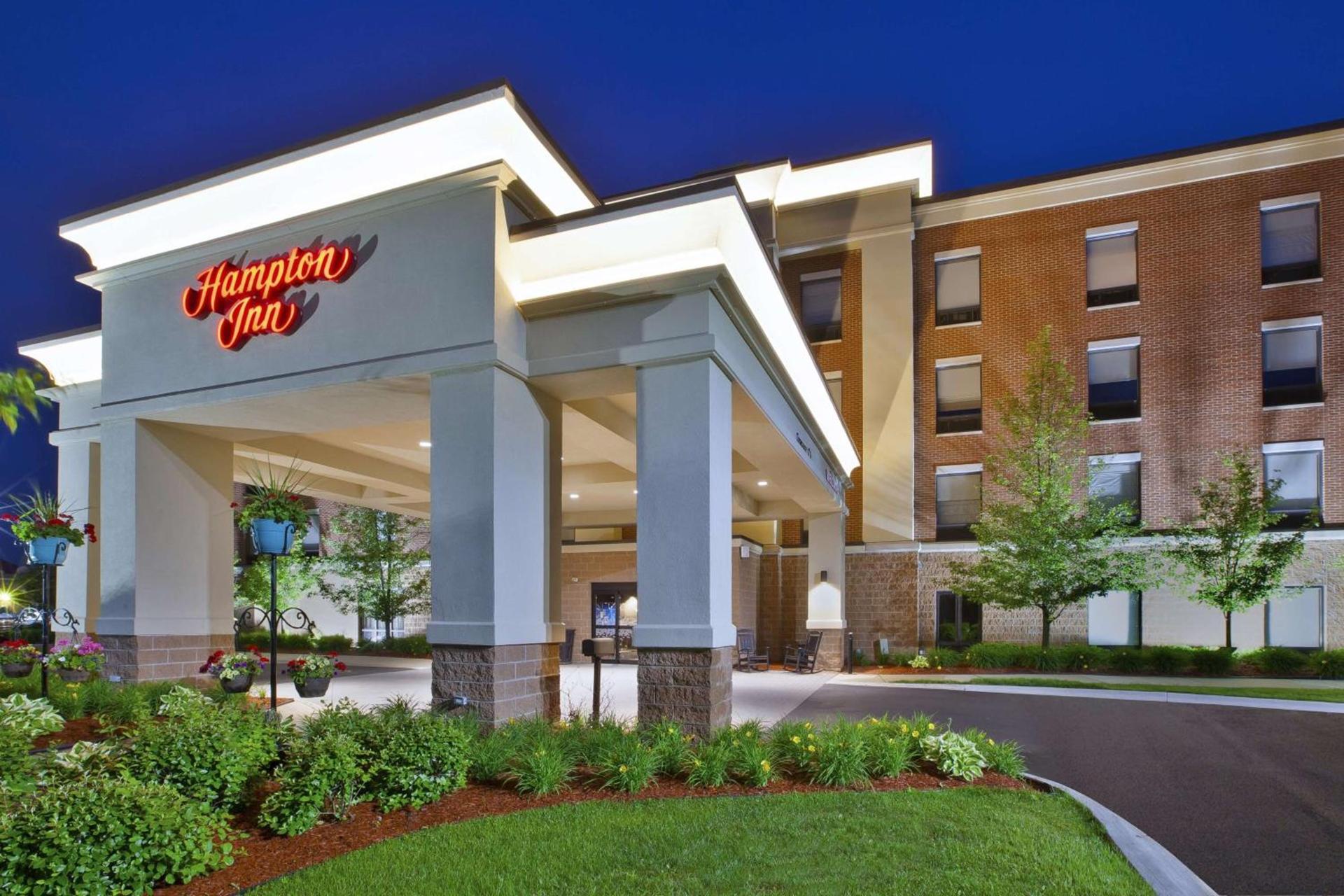 Hampton Inn Commerce/Novi photo 1