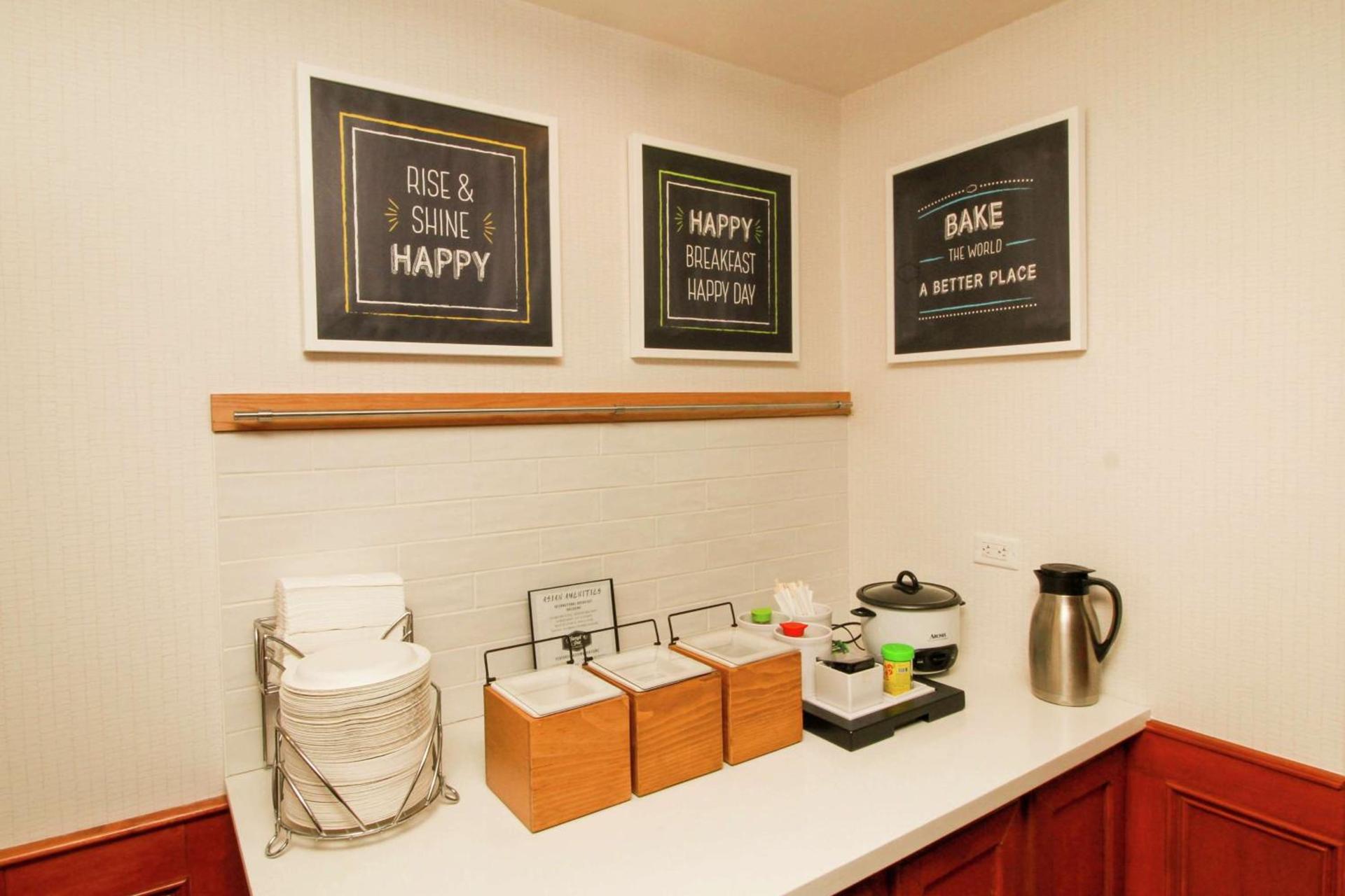 Hampton Inn Commerce/Novi photo 4
