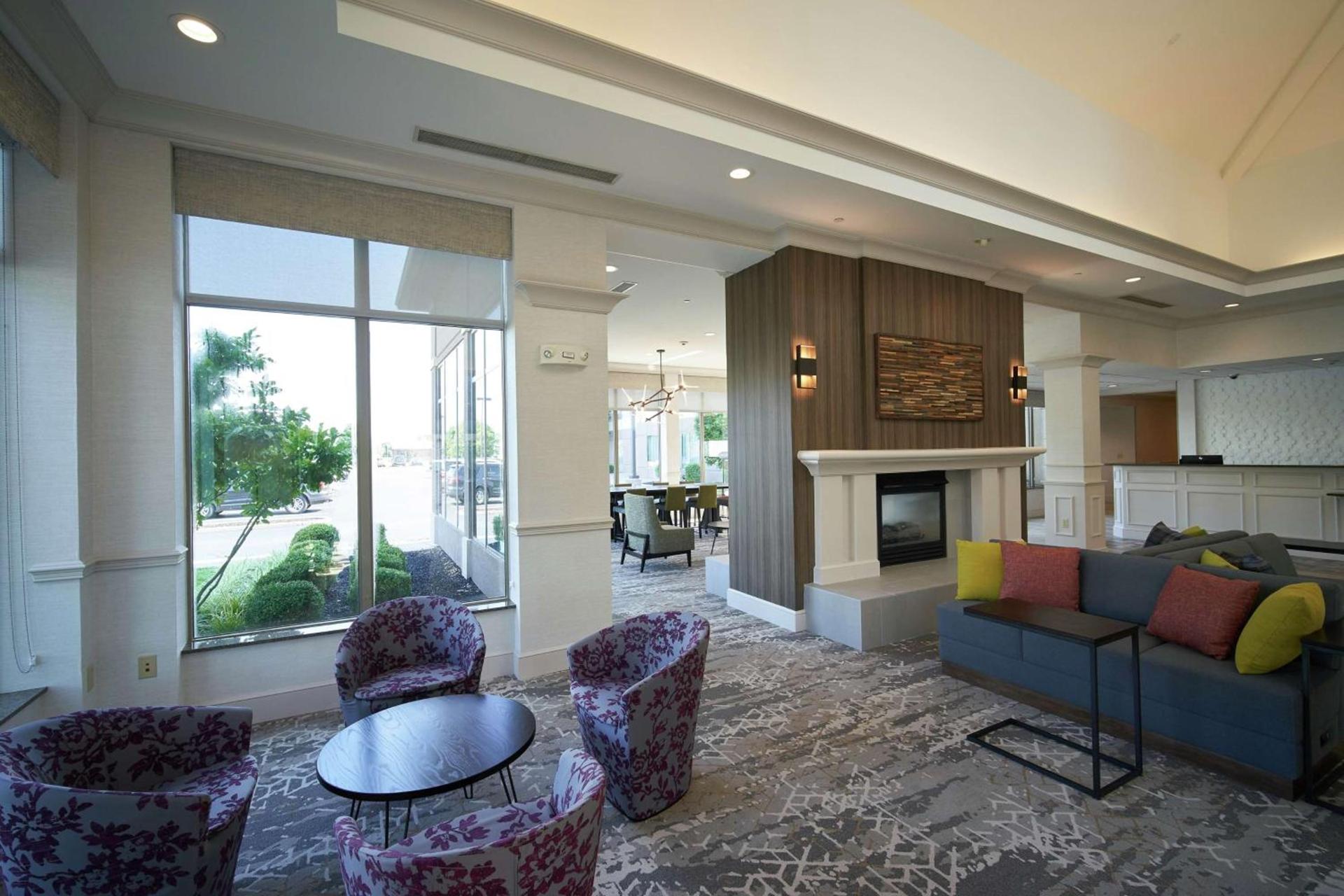 Hilton Garden Inn Evansville photo 9