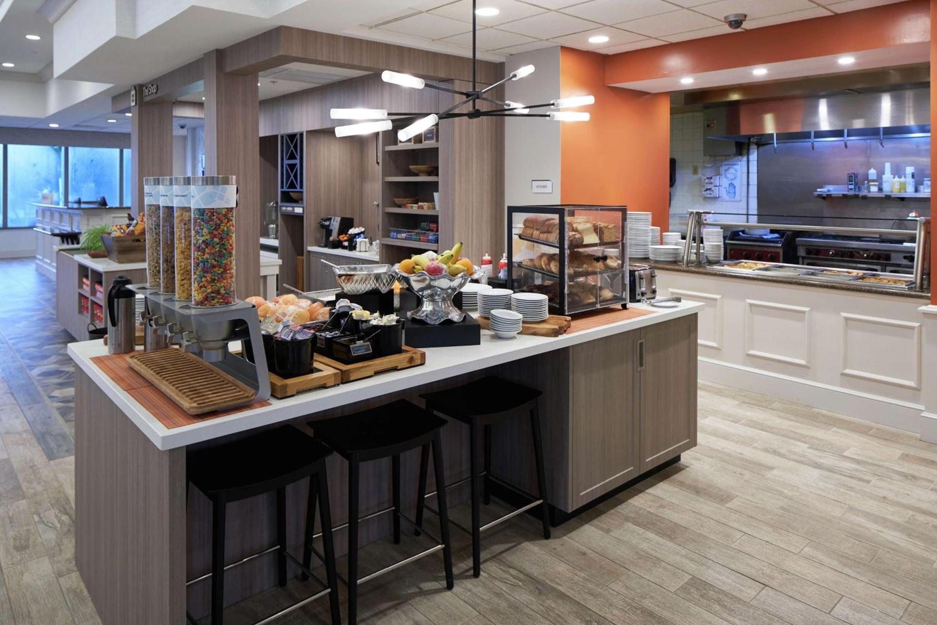 Hilton Garden Inn Evansville photo 15