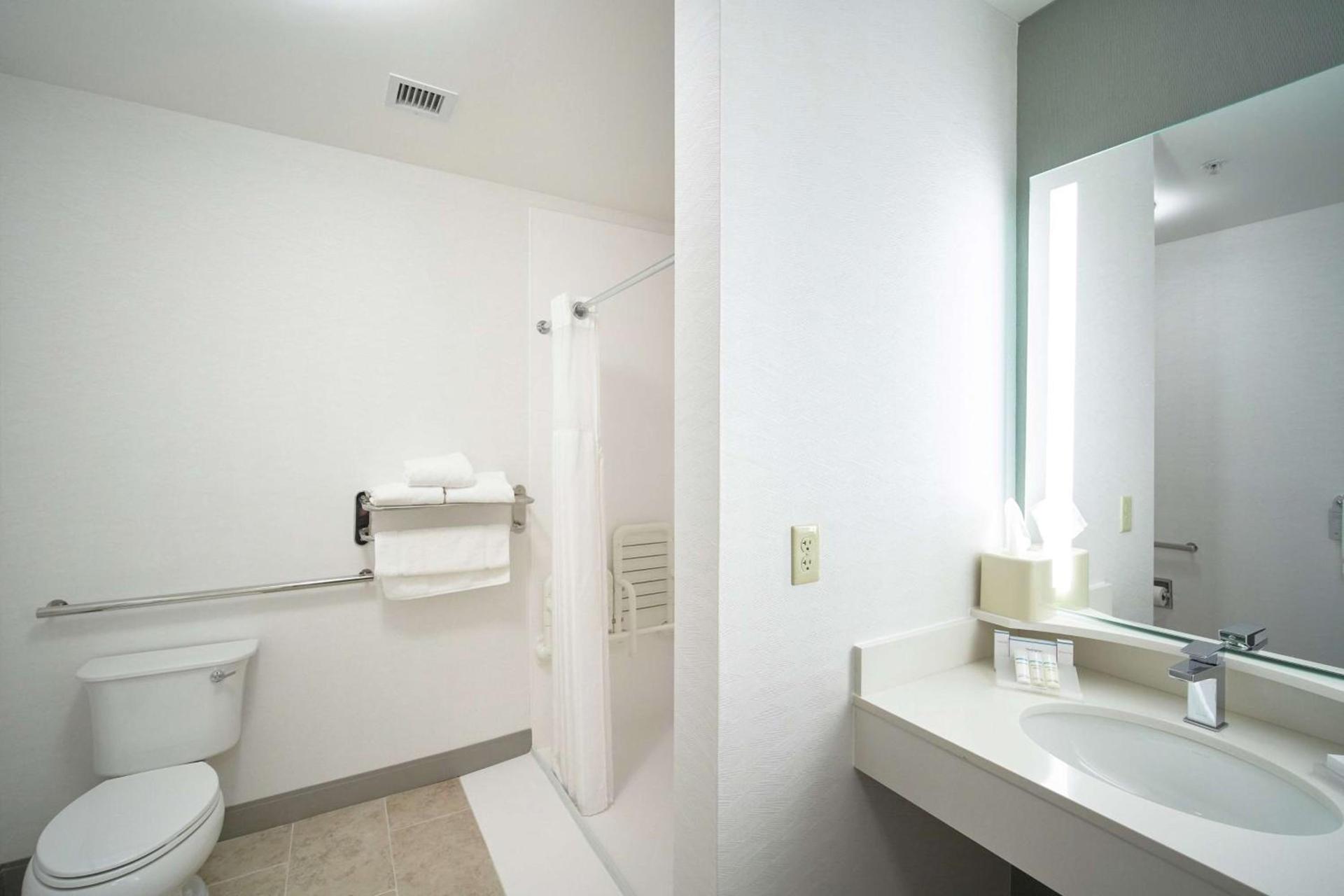 Hilton Garden Inn Evansville photo 26