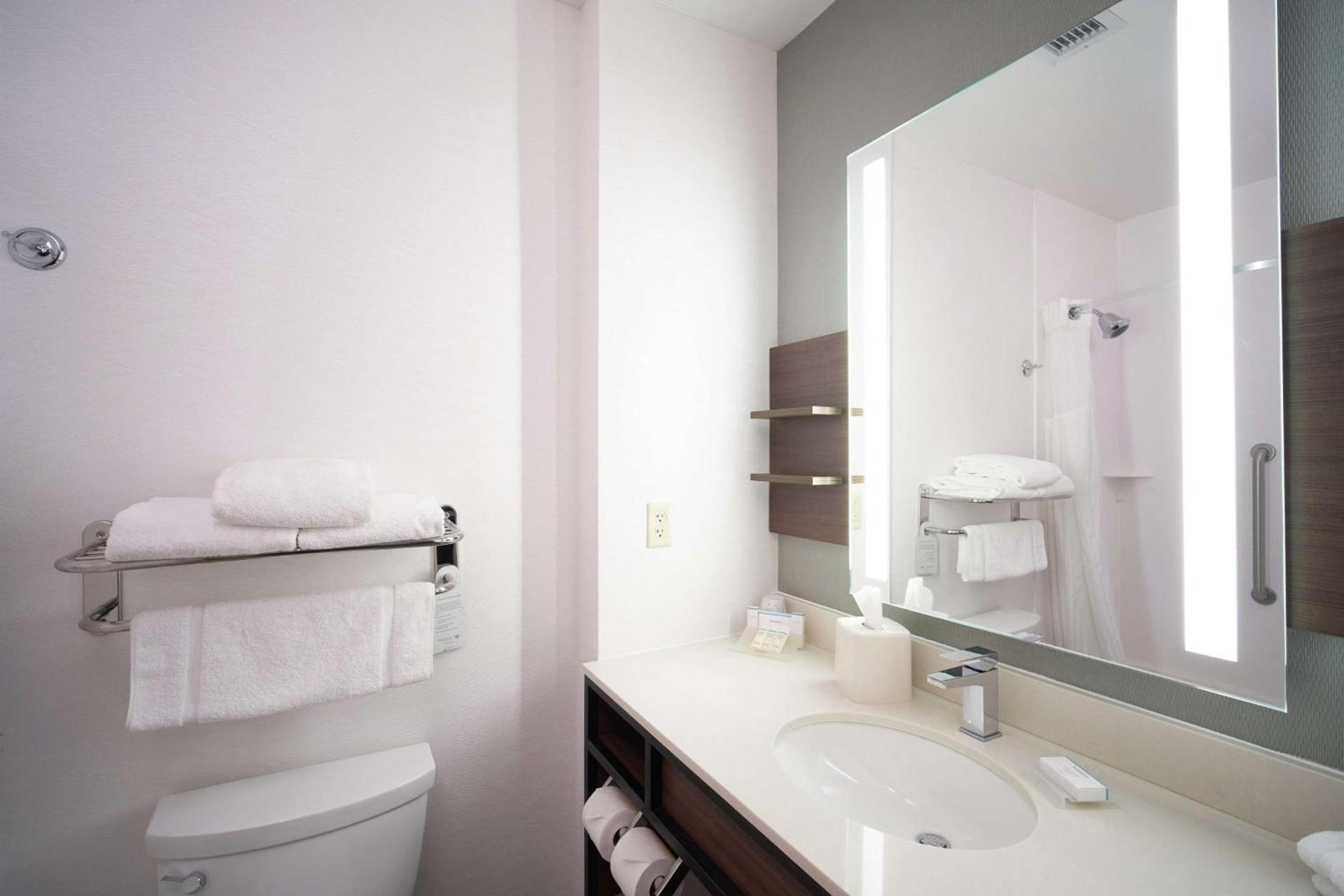 Hilton Garden Inn Evansville photo 43