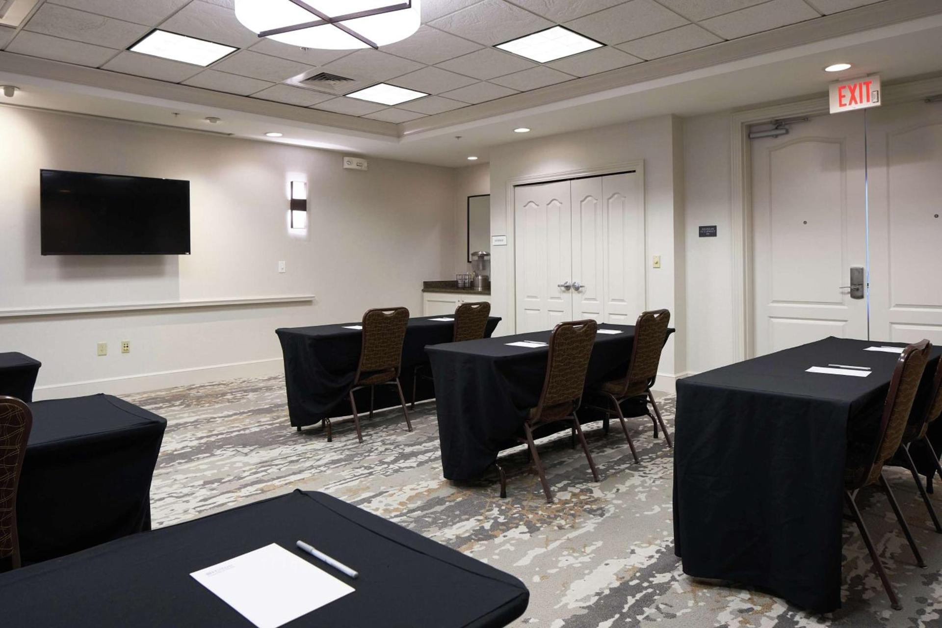 Hilton Garden Inn Evansville photo 50
