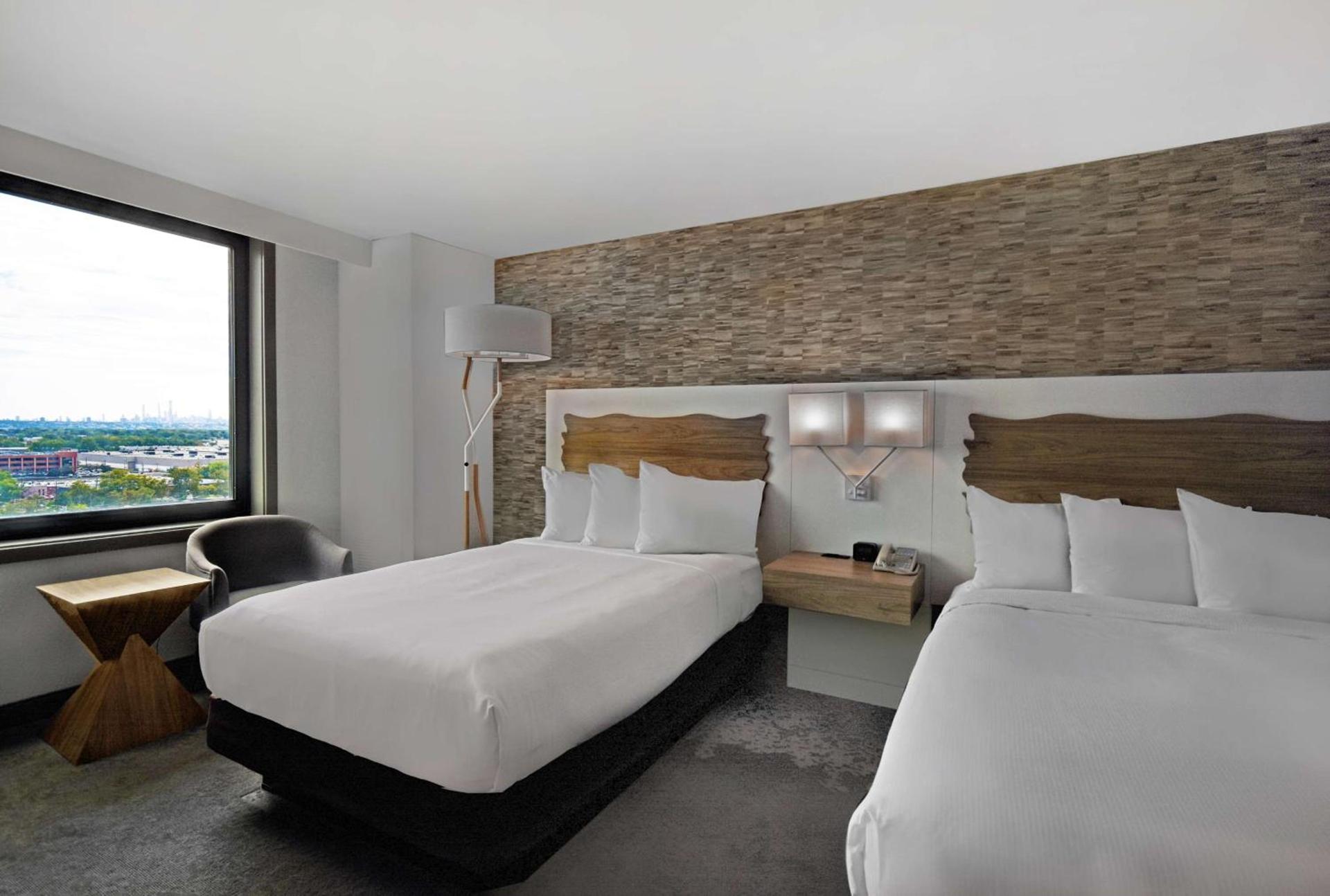 Hilton Hasbrouck Heights-Meadowlands photo 22