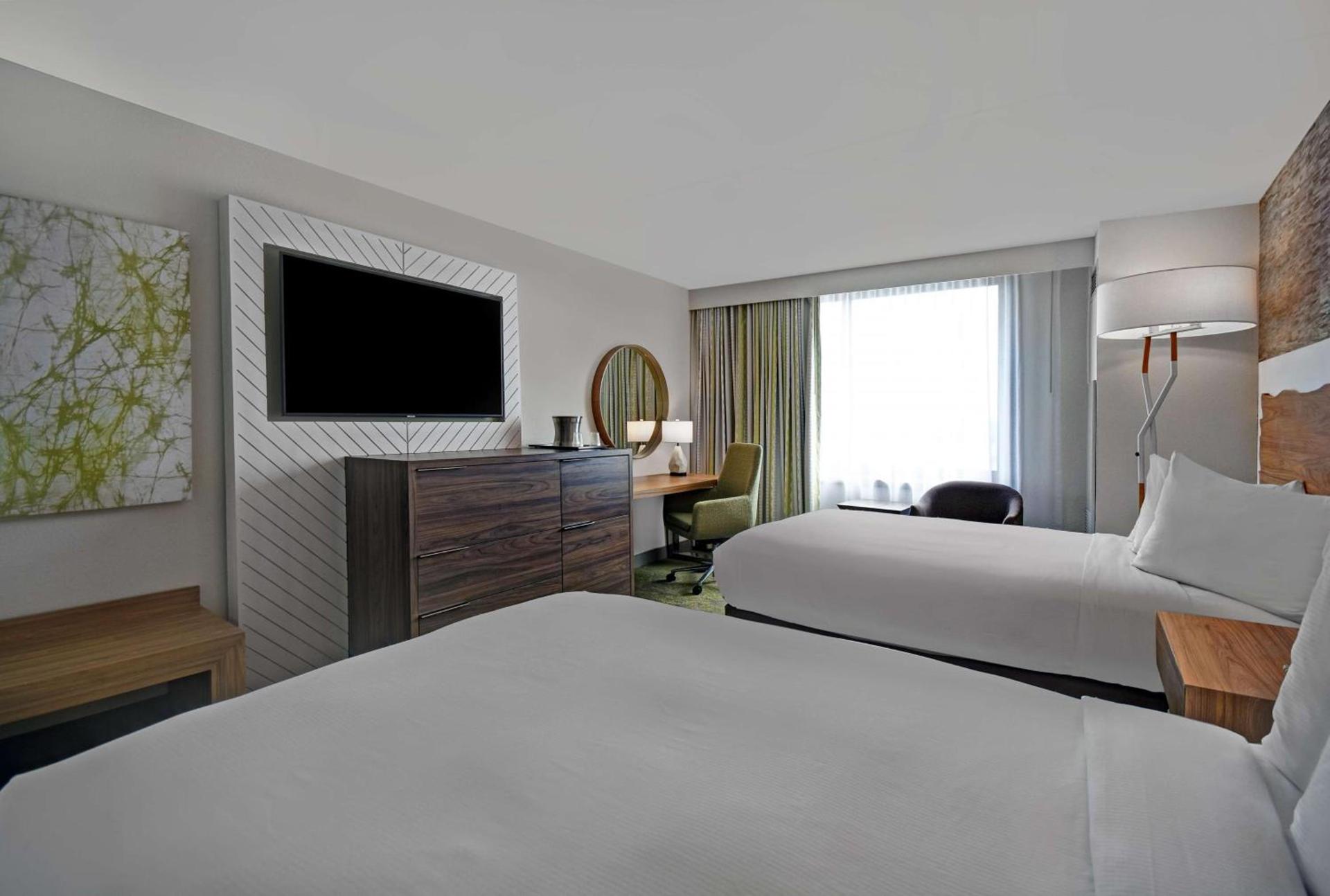 Hilton Hasbrouck Heights-Meadowlands photo 27