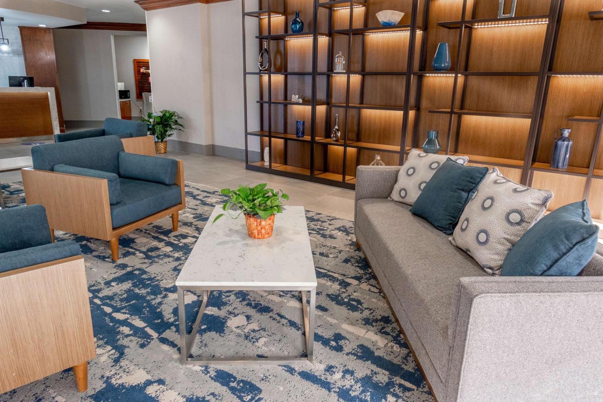 DoubleTree by Hilton New Bern - Riverfront photo 4