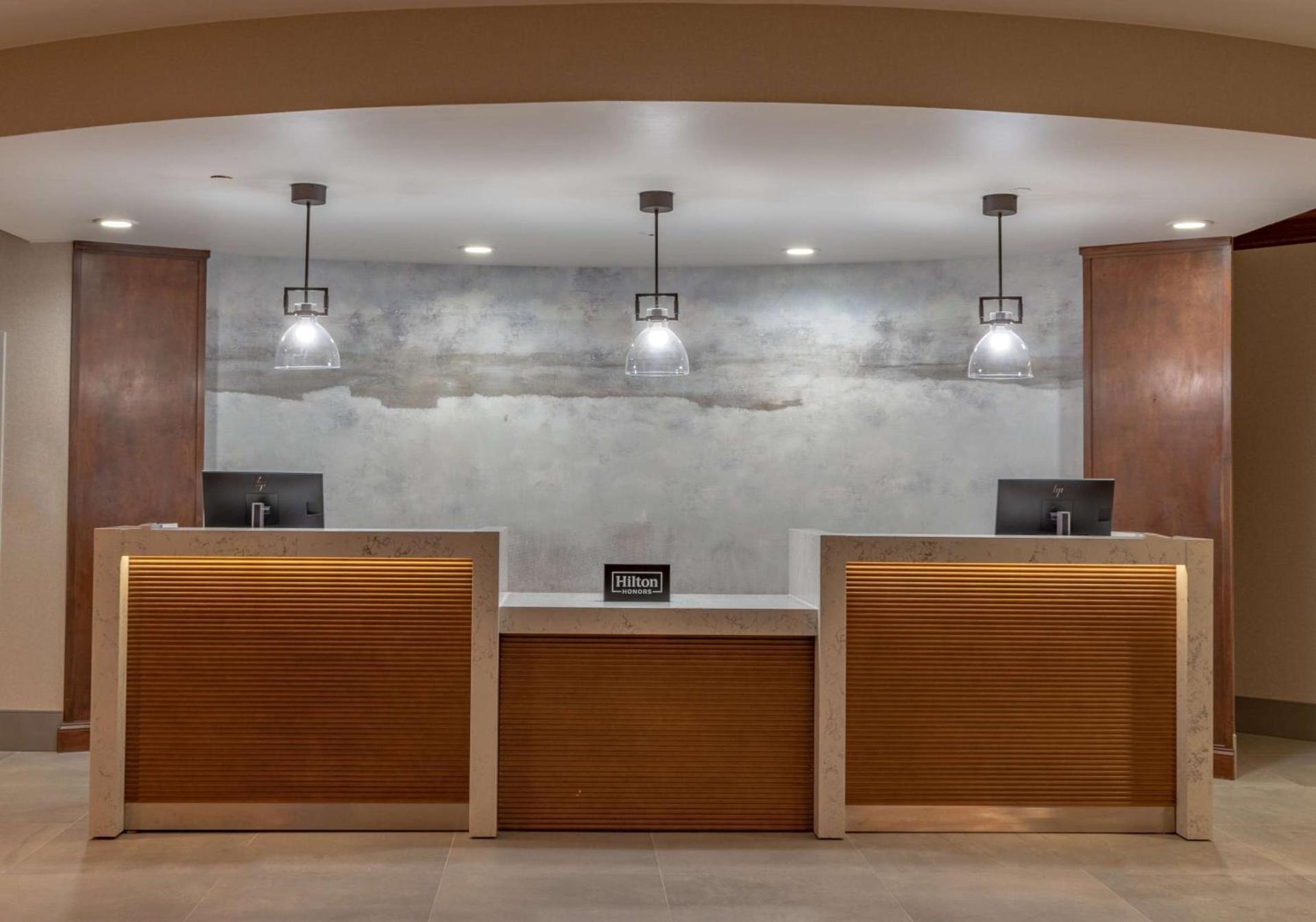 DoubleTree by Hilton New Bern - Riverfront photo 6