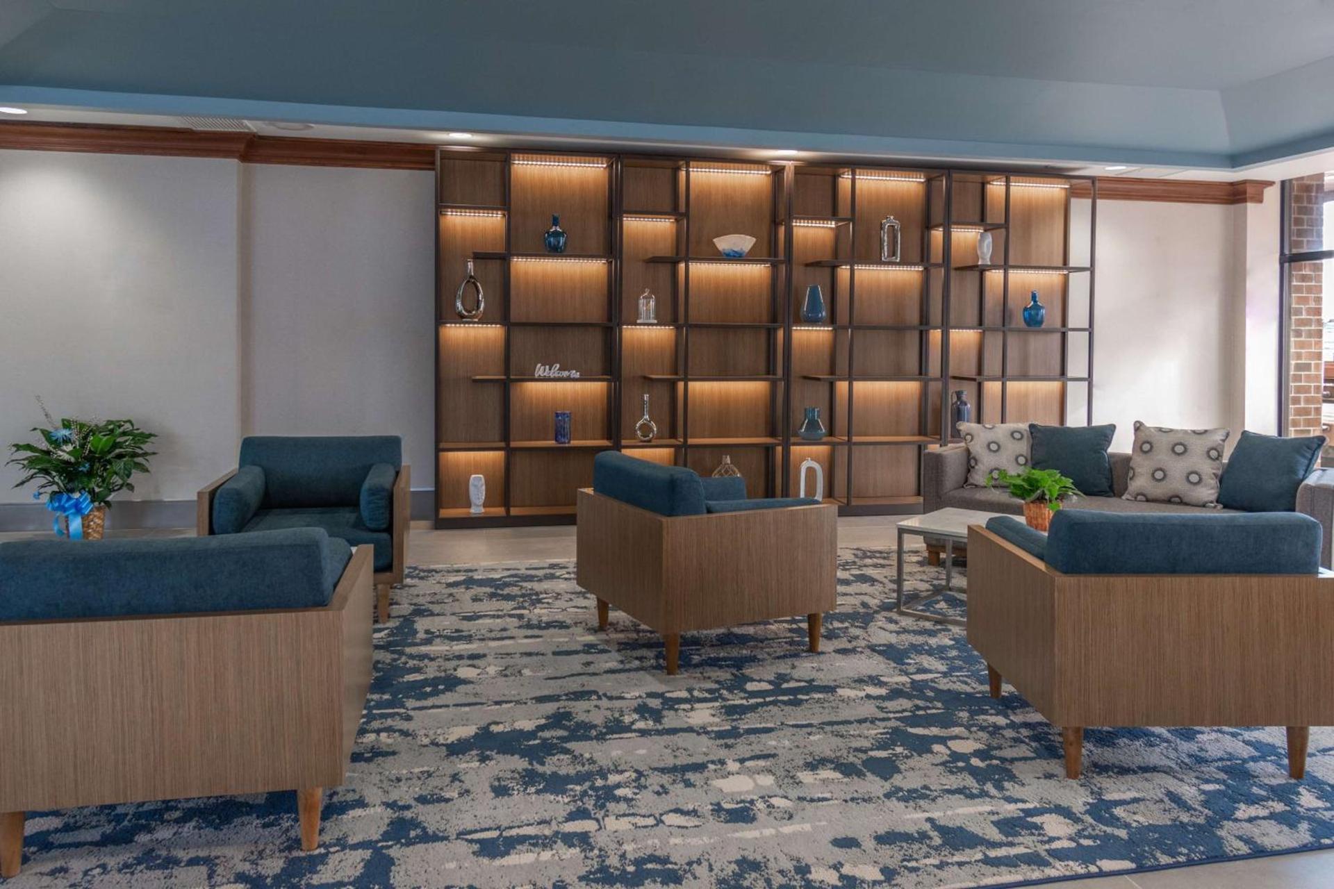 DoubleTree by Hilton New Bern - Riverfront photo 5
