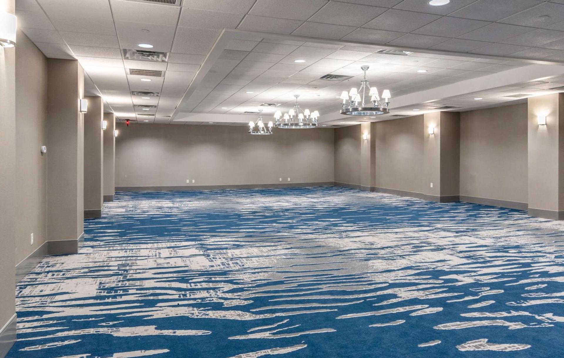 DoubleTree by Hilton New Bern - Riverfront photo 19