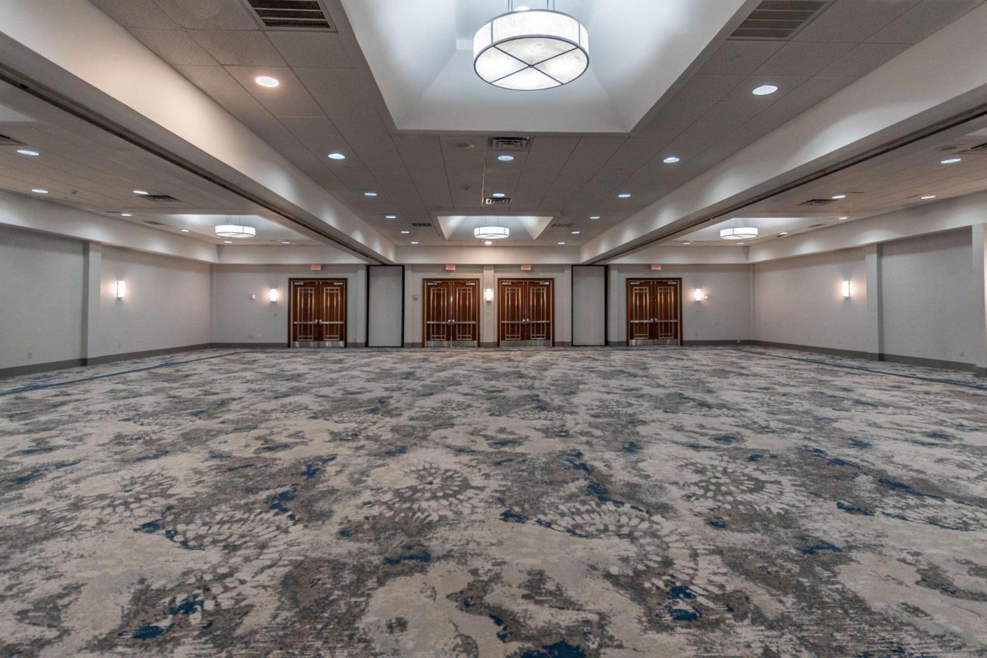 DoubleTree by Hilton New Bern - Riverfront photo 23