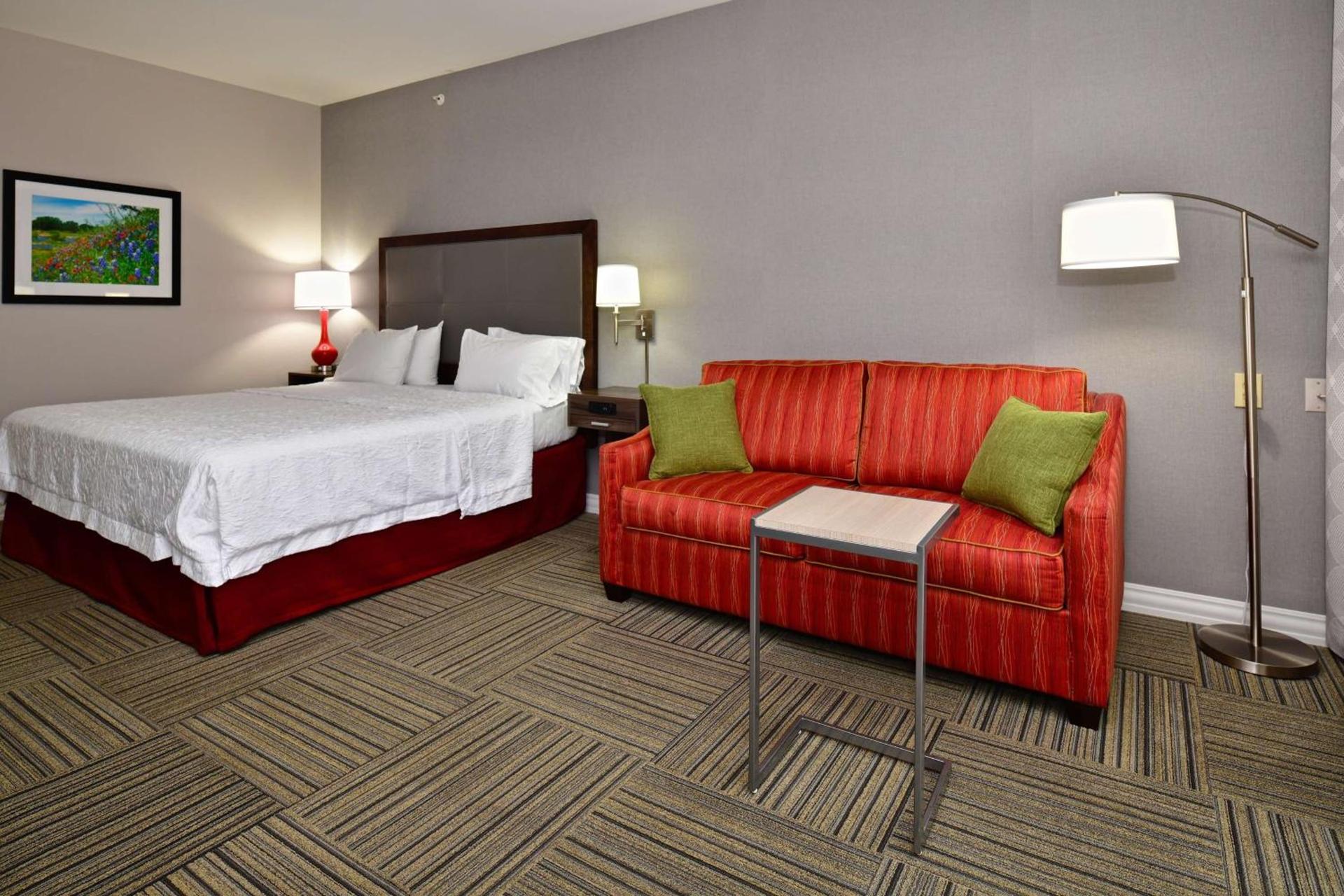 Hampton Inn & Suites Fredericksburg photo 9