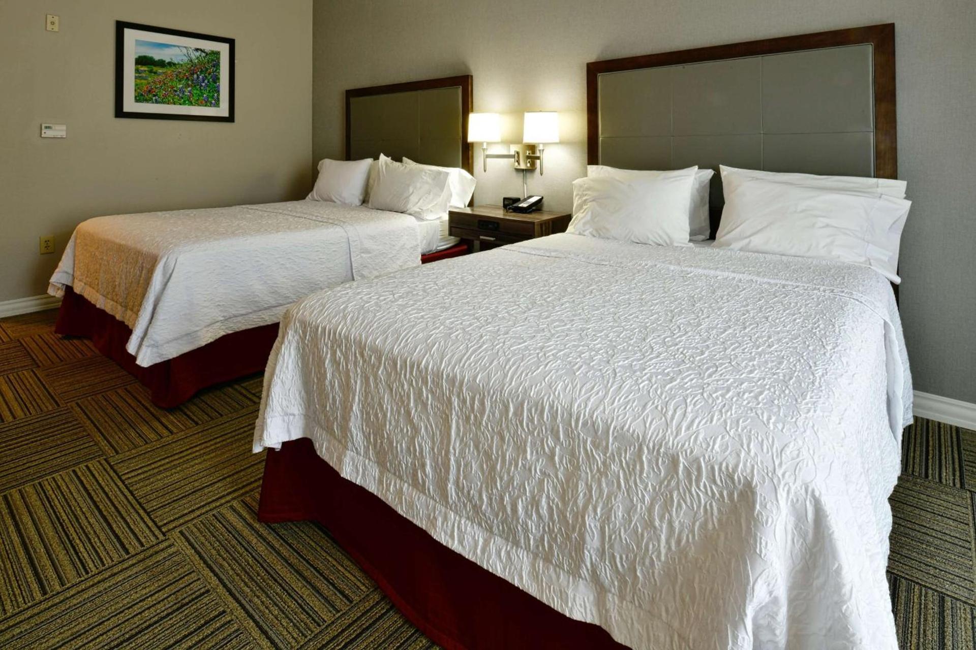 Hampton Inn & Suites Fredericksburg photo 18