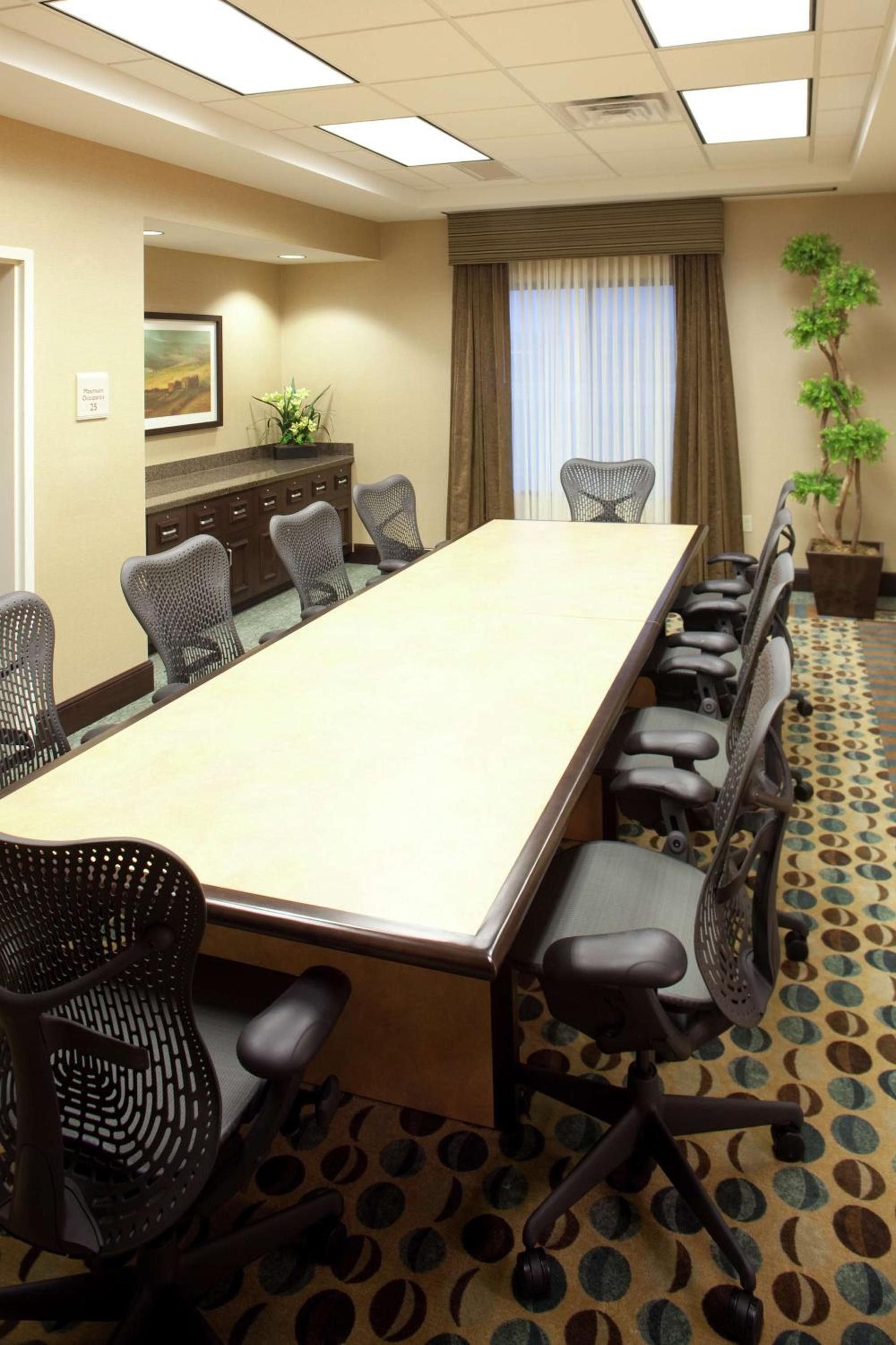 Hilton Garden Inn Sioux Falls South photo 31