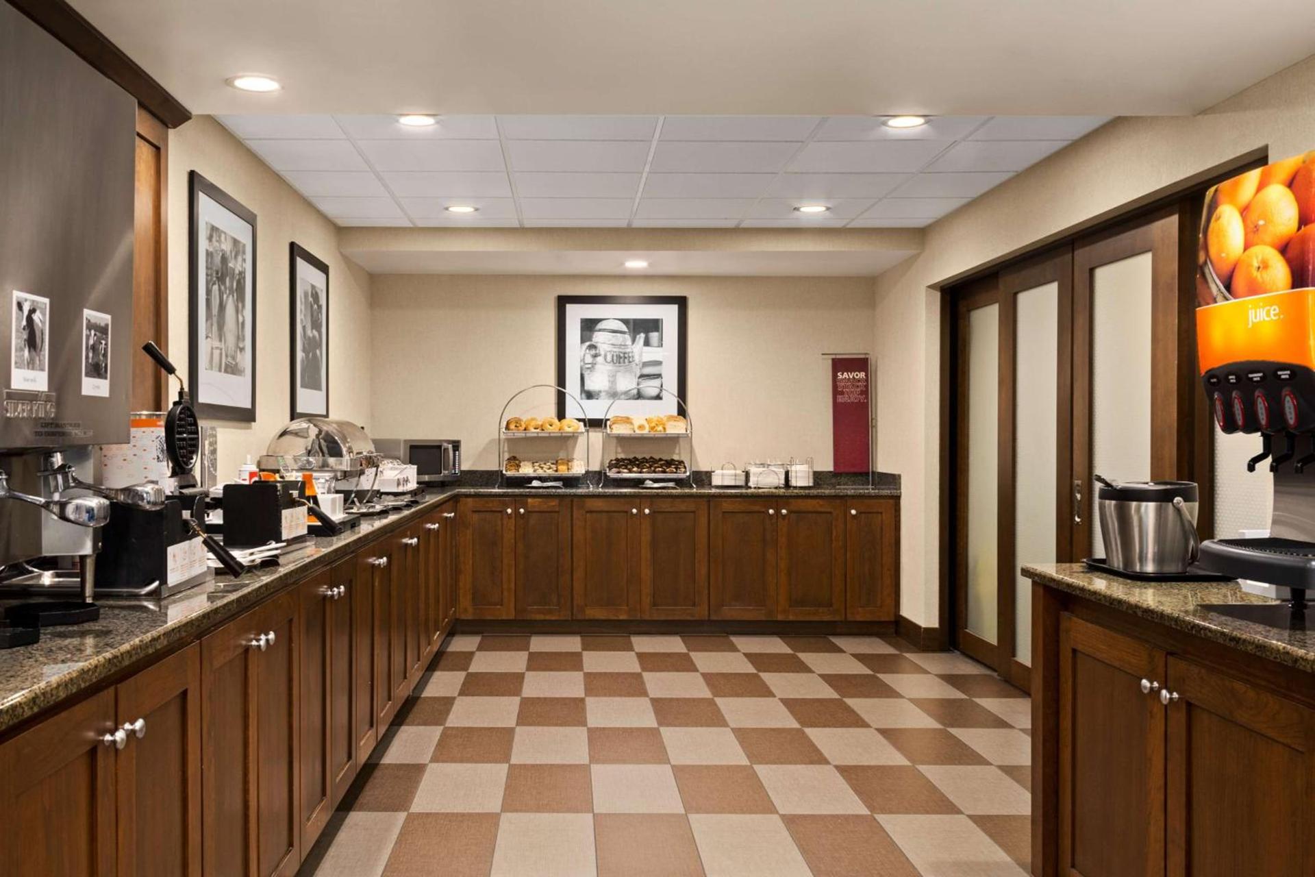 Hampton Inn by Hilton Fort Smith photo 13