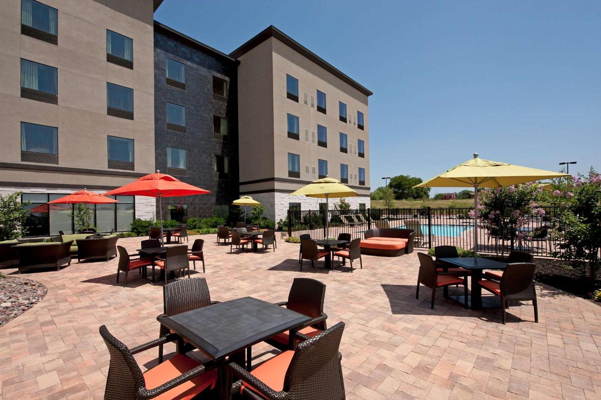 Hilton Garden Inn Ft Worth Alliance Airport photo 11