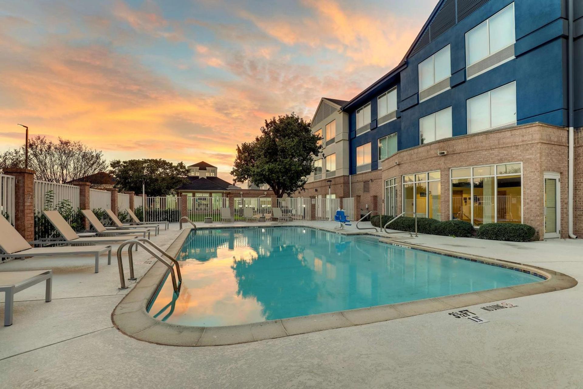 Hilton Garden Inn Fort Worth/Fossil Creek photo 34