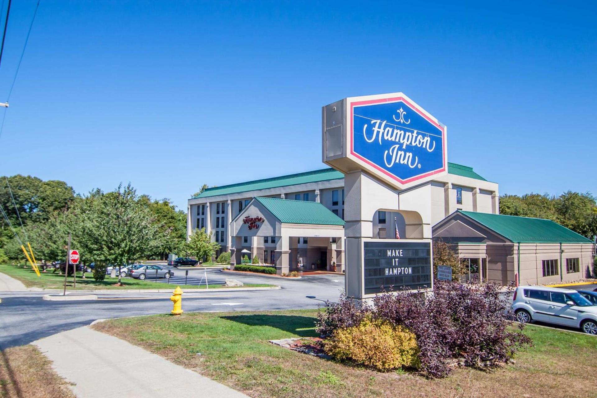 Hampton Inn Groton/Mystic photo 30