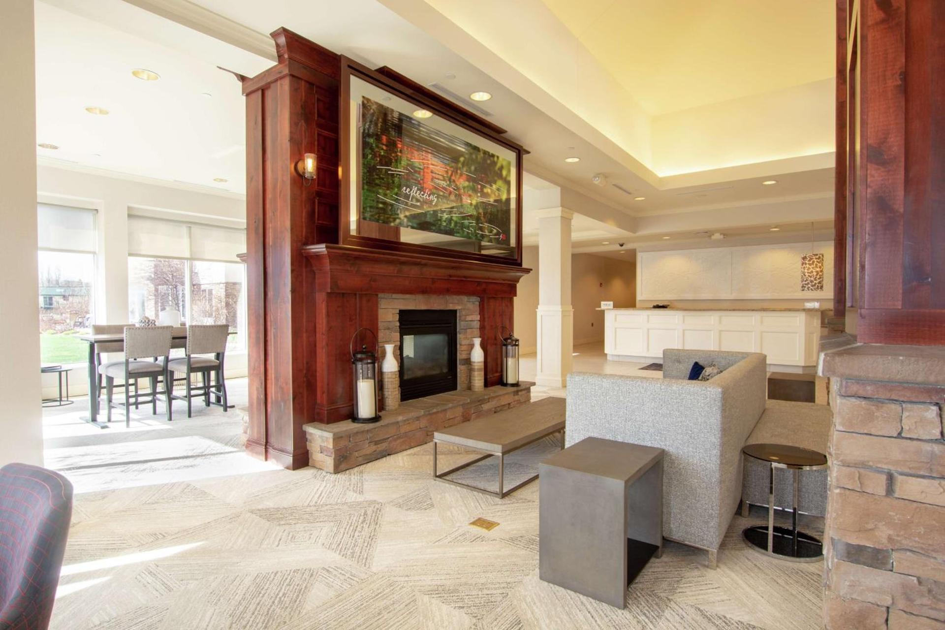 Hilton Garden Inn Great Falls photo 9