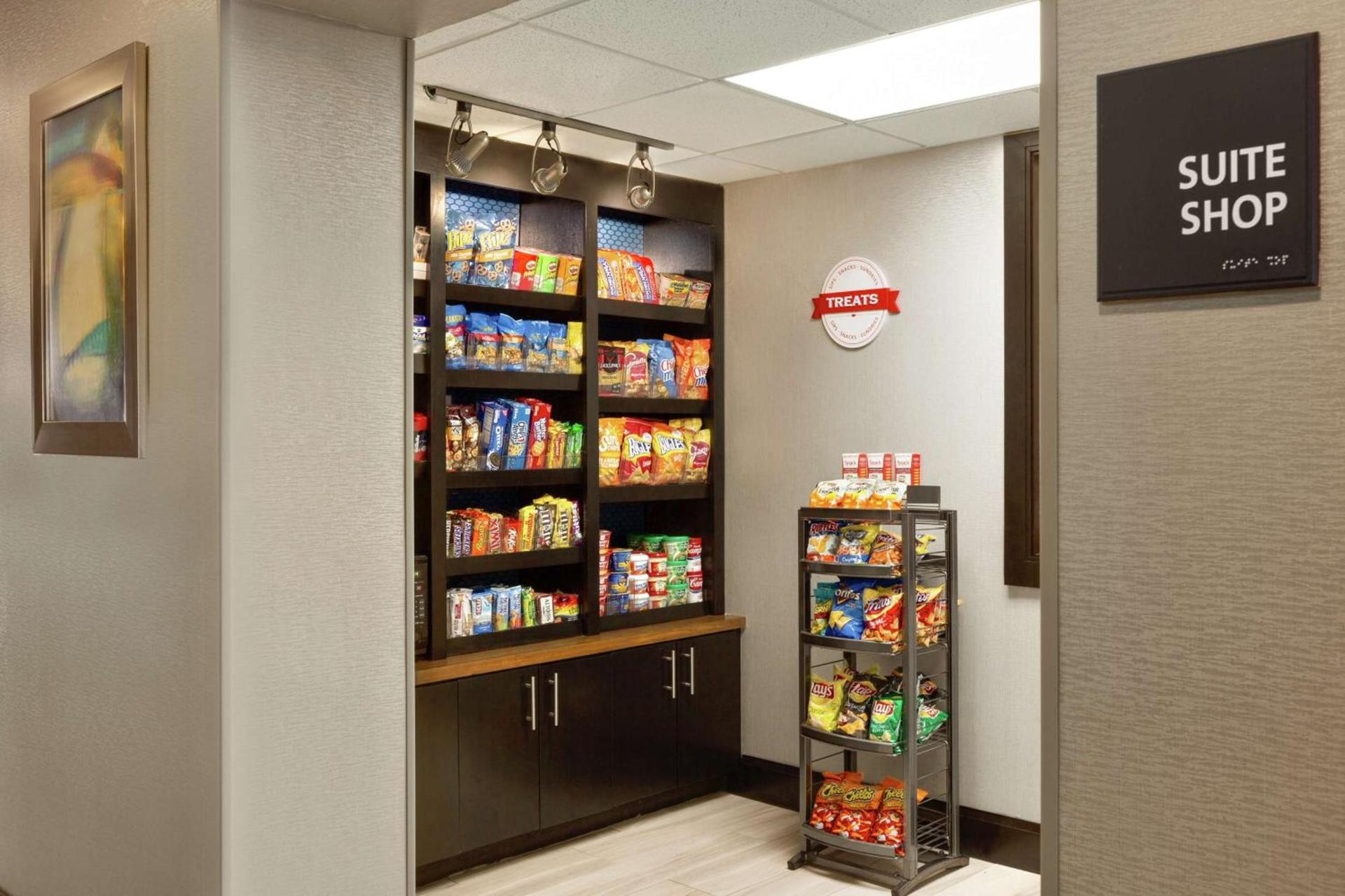 Hampton Inn and Suites Houston Clear Lake NASA photo 7