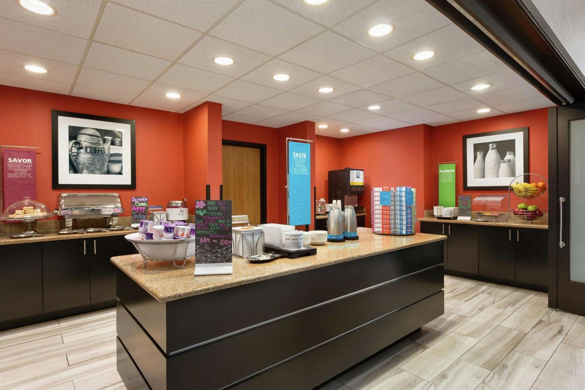 Hampton Inn and Suites Houston Clear Lake NASA photo 8