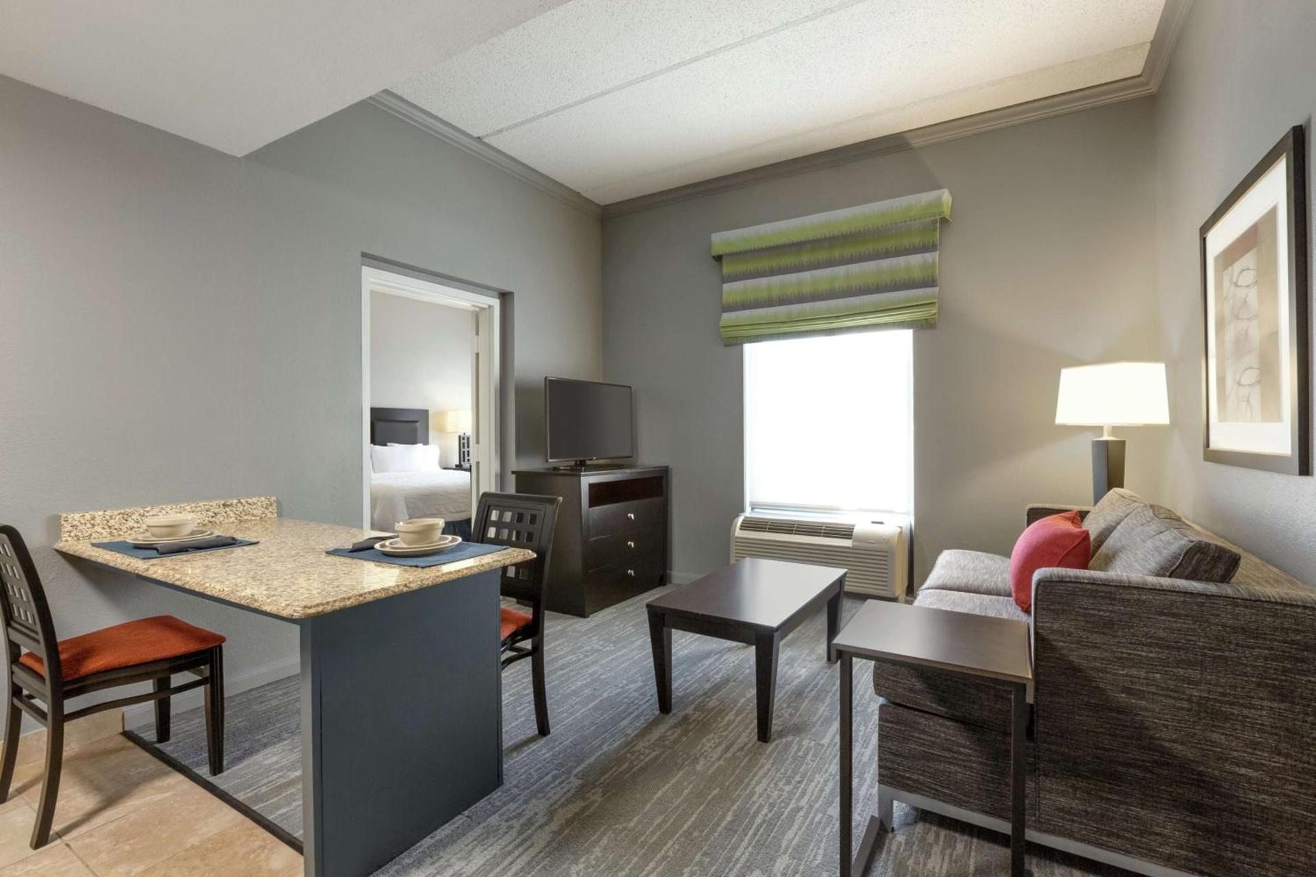 Hampton Inn and Suites Houston Clear Lake NASA photo 22