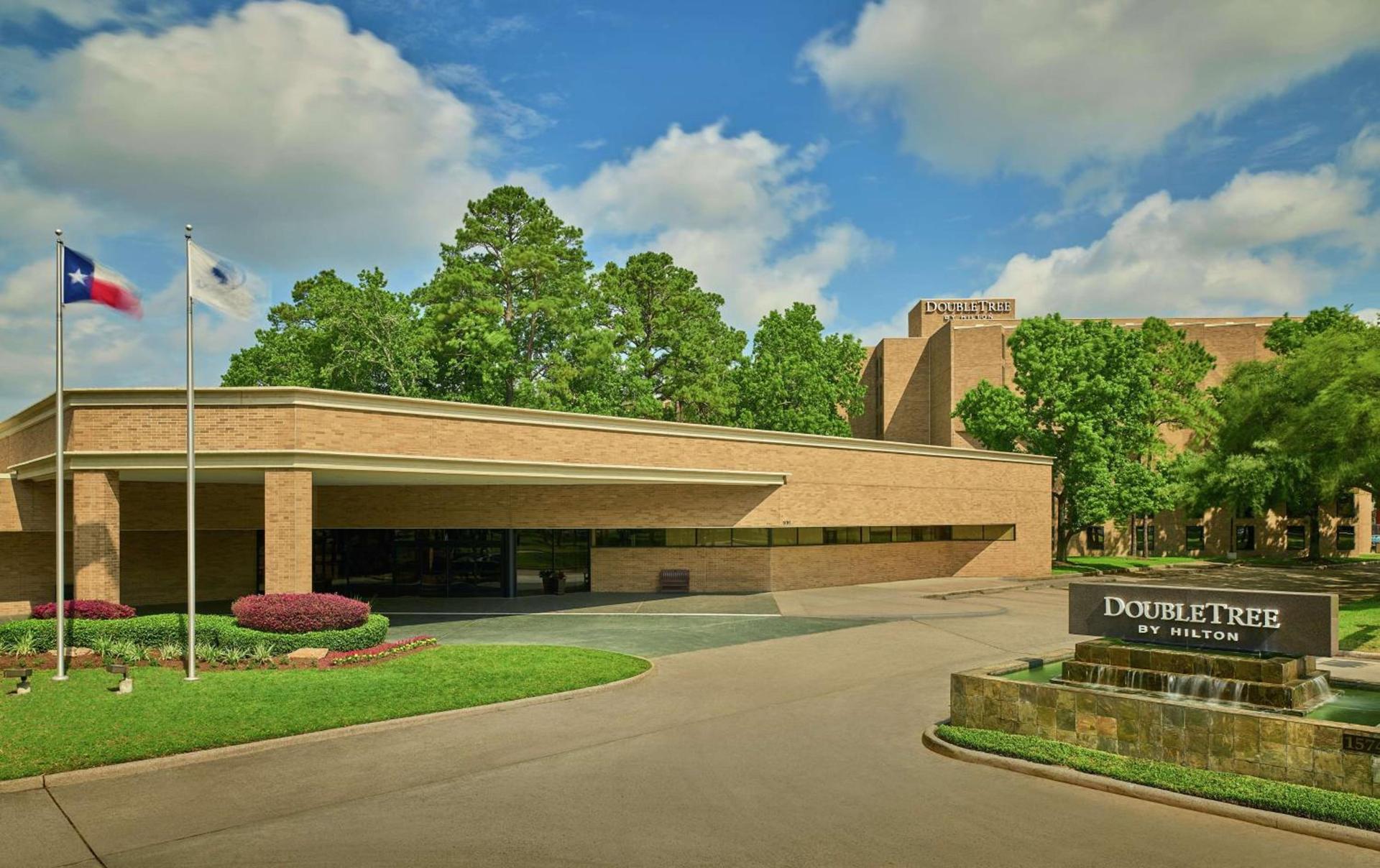 DoubleTree by Hilton Houston Intercontinental Airport photo 1