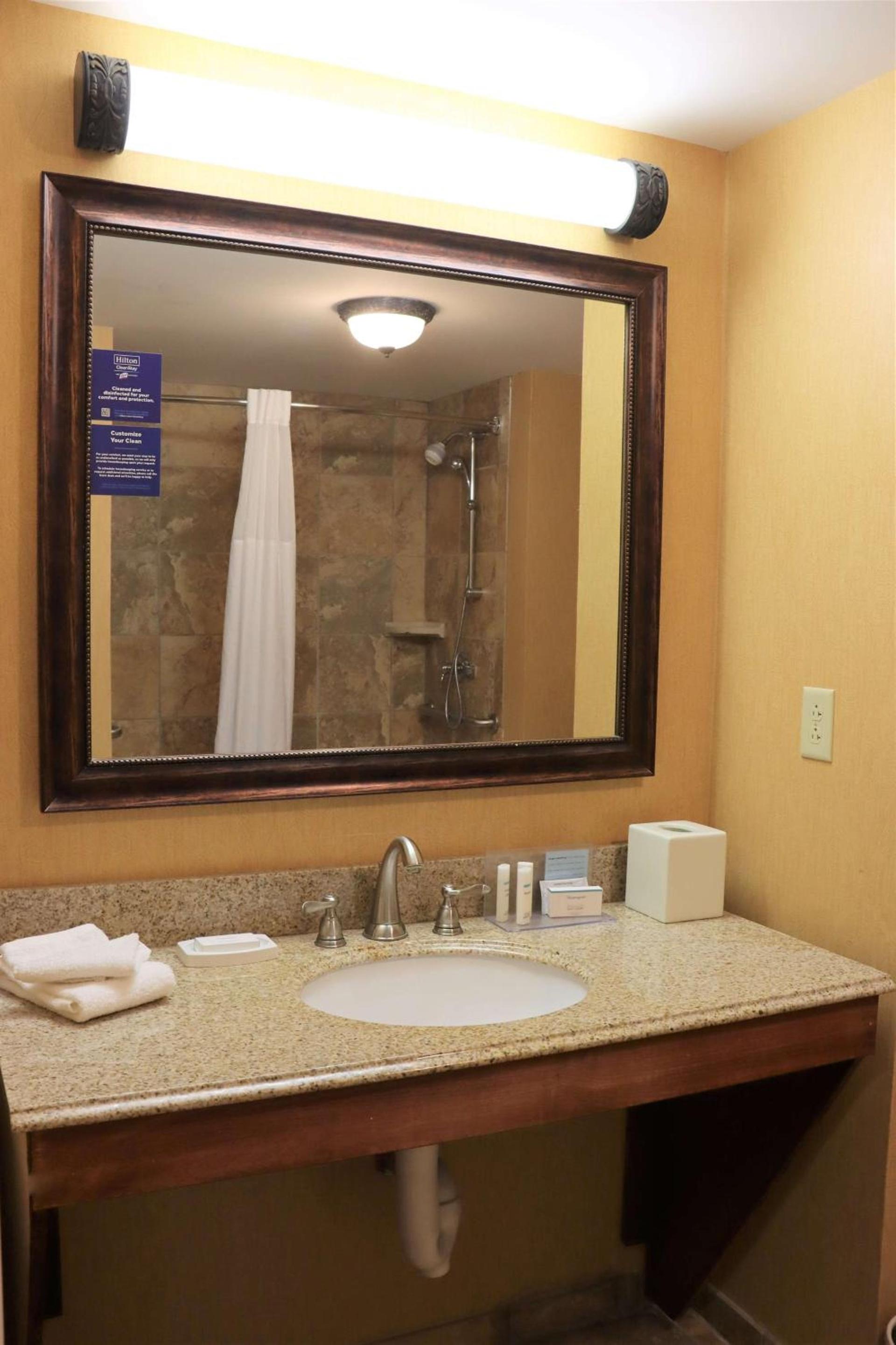 Hampton Inn & Suites Thibodaux photo 25
