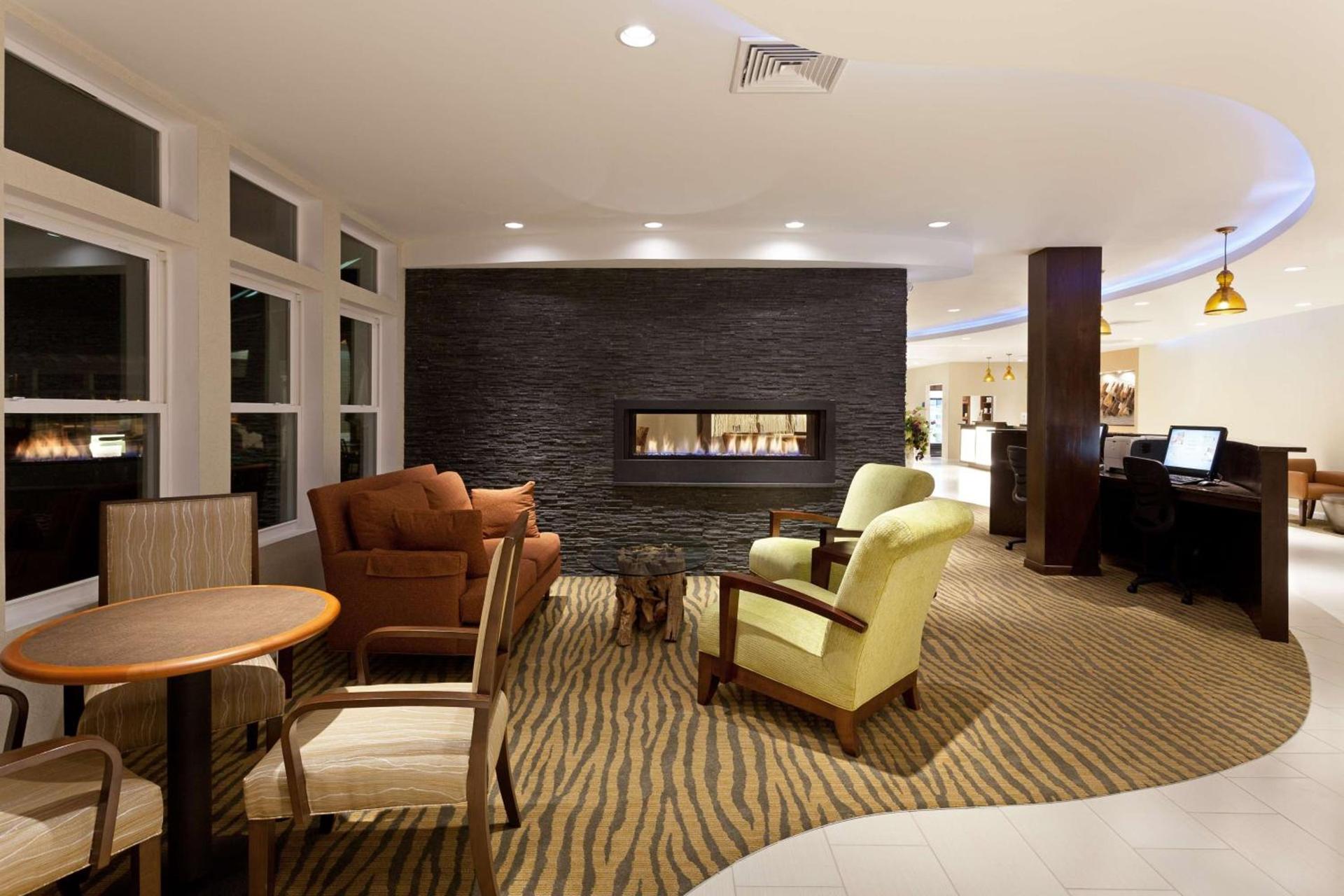 DoubleTree by Hilton Cape Cod - Hyannis photo 16