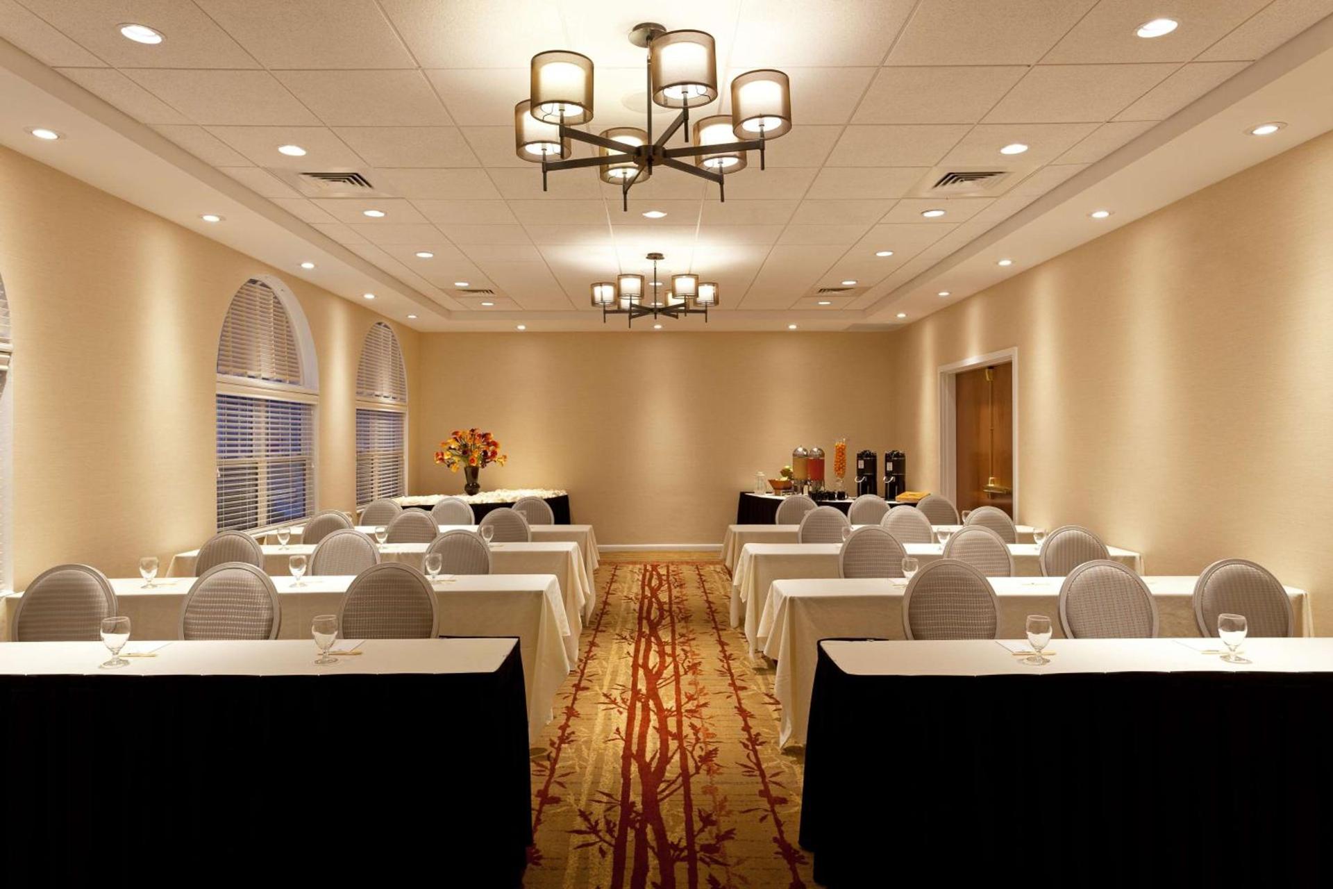 DoubleTree by Hilton Cape Cod - Hyannis photo 28