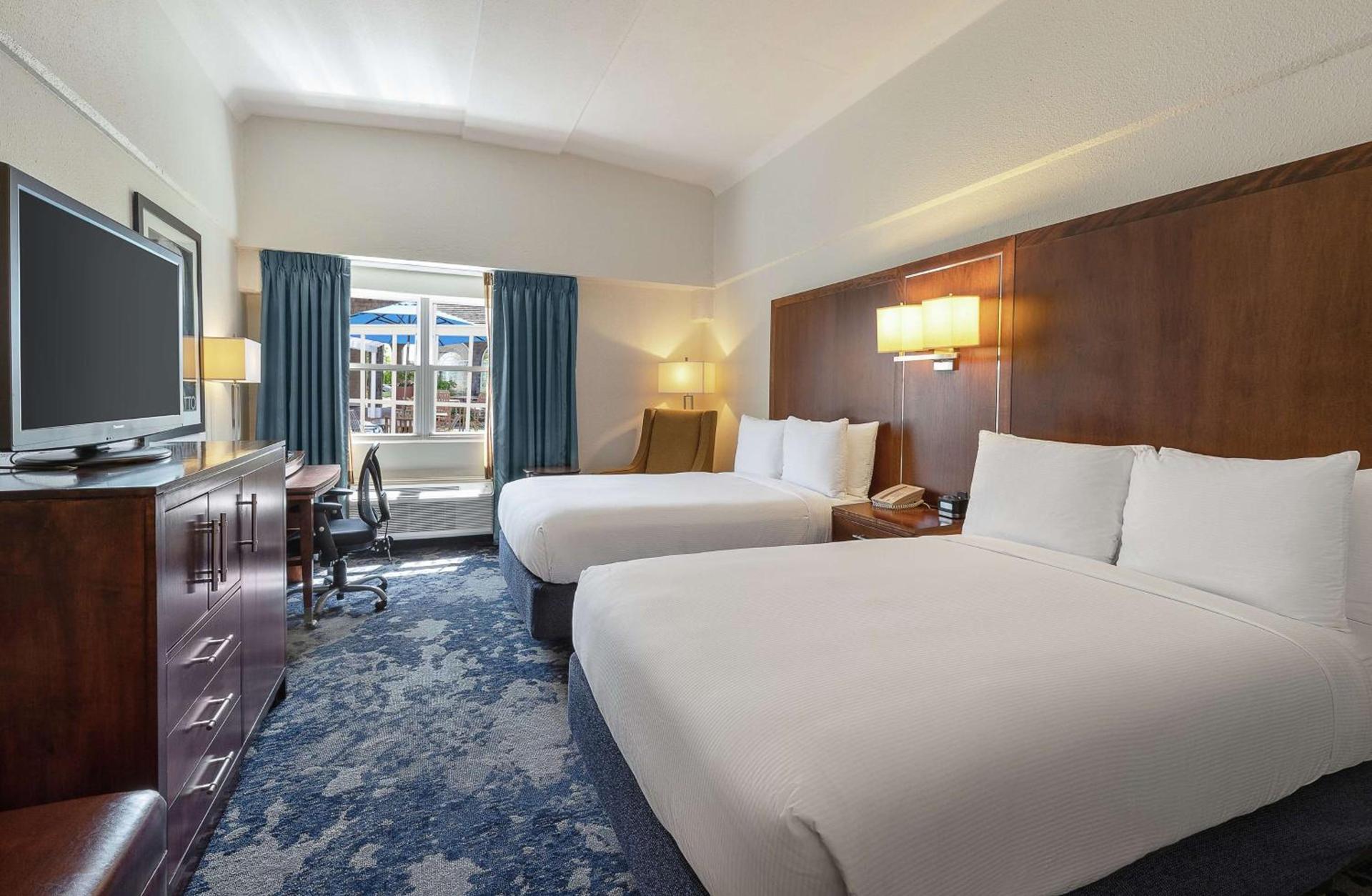 DoubleTree by Hilton Cape Cod - Hyannis photo 48