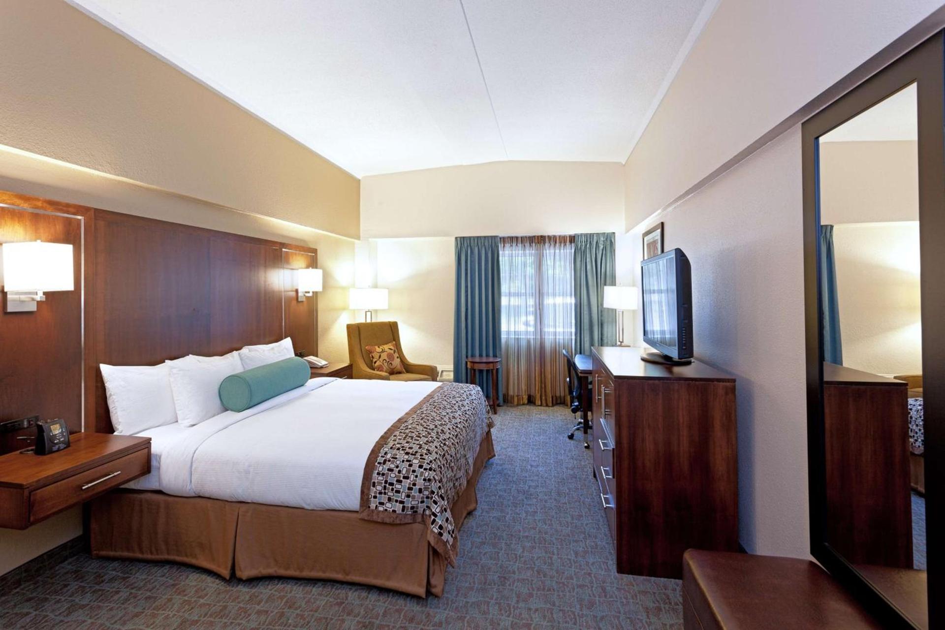 DoubleTree by Hilton Cape Cod - Hyannis photo 51