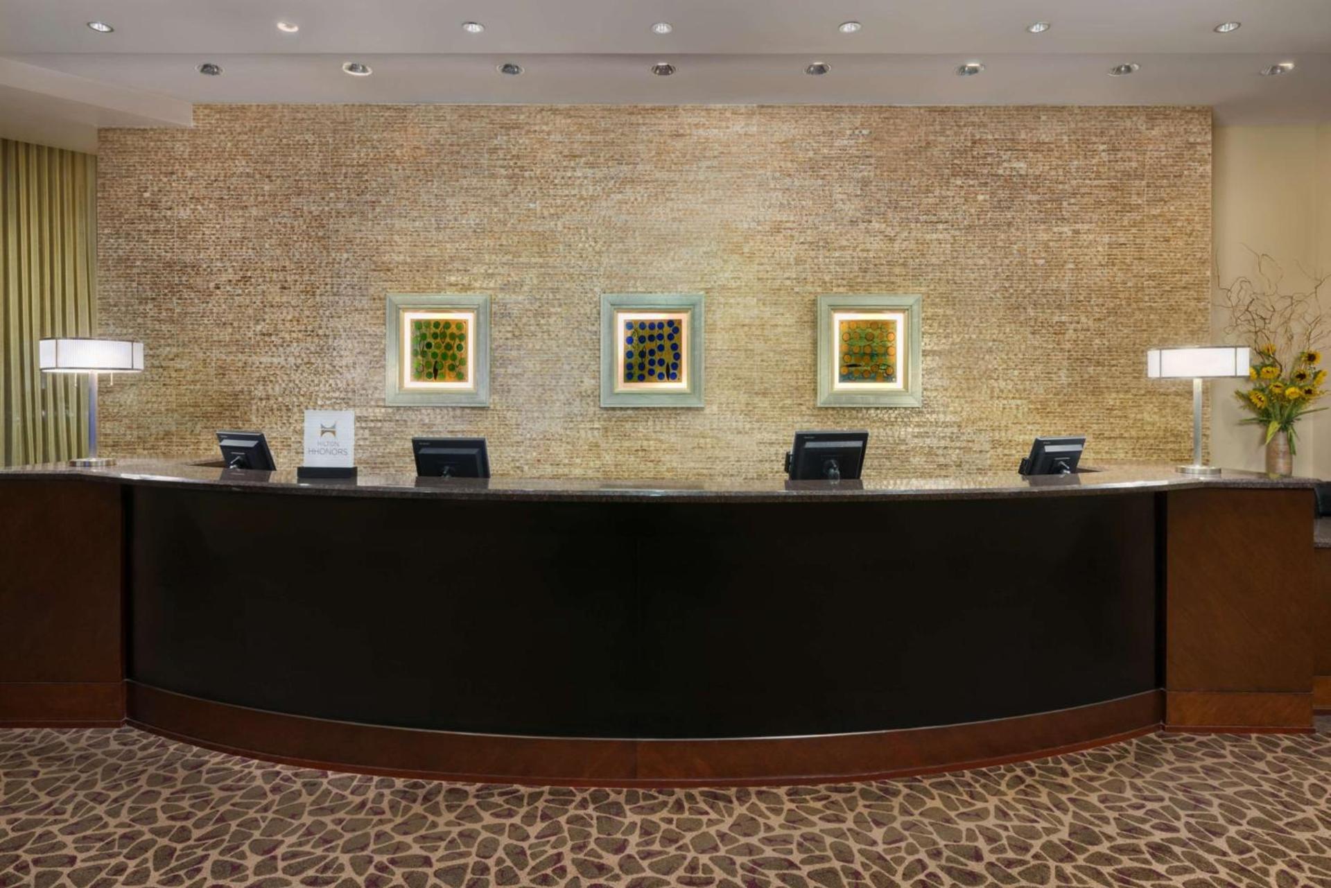 Hilton Houston Post Oak by the Galleria photo 2
