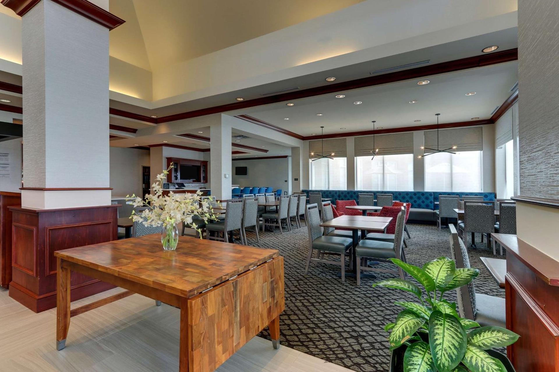 Hilton Garden Inn Indianapolis Airport photo 20