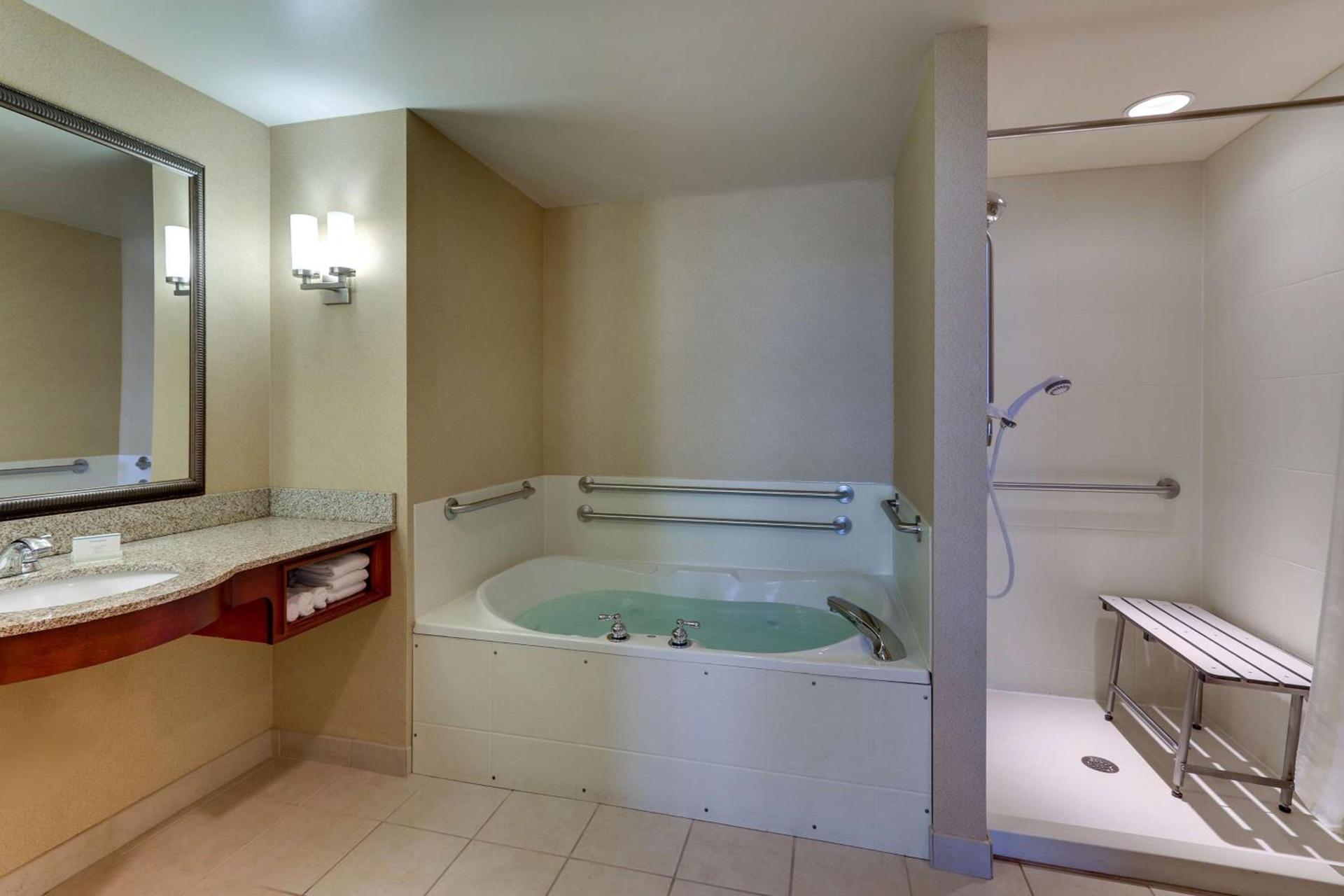 Hilton Garden Inn Indianapolis Airport photo 29