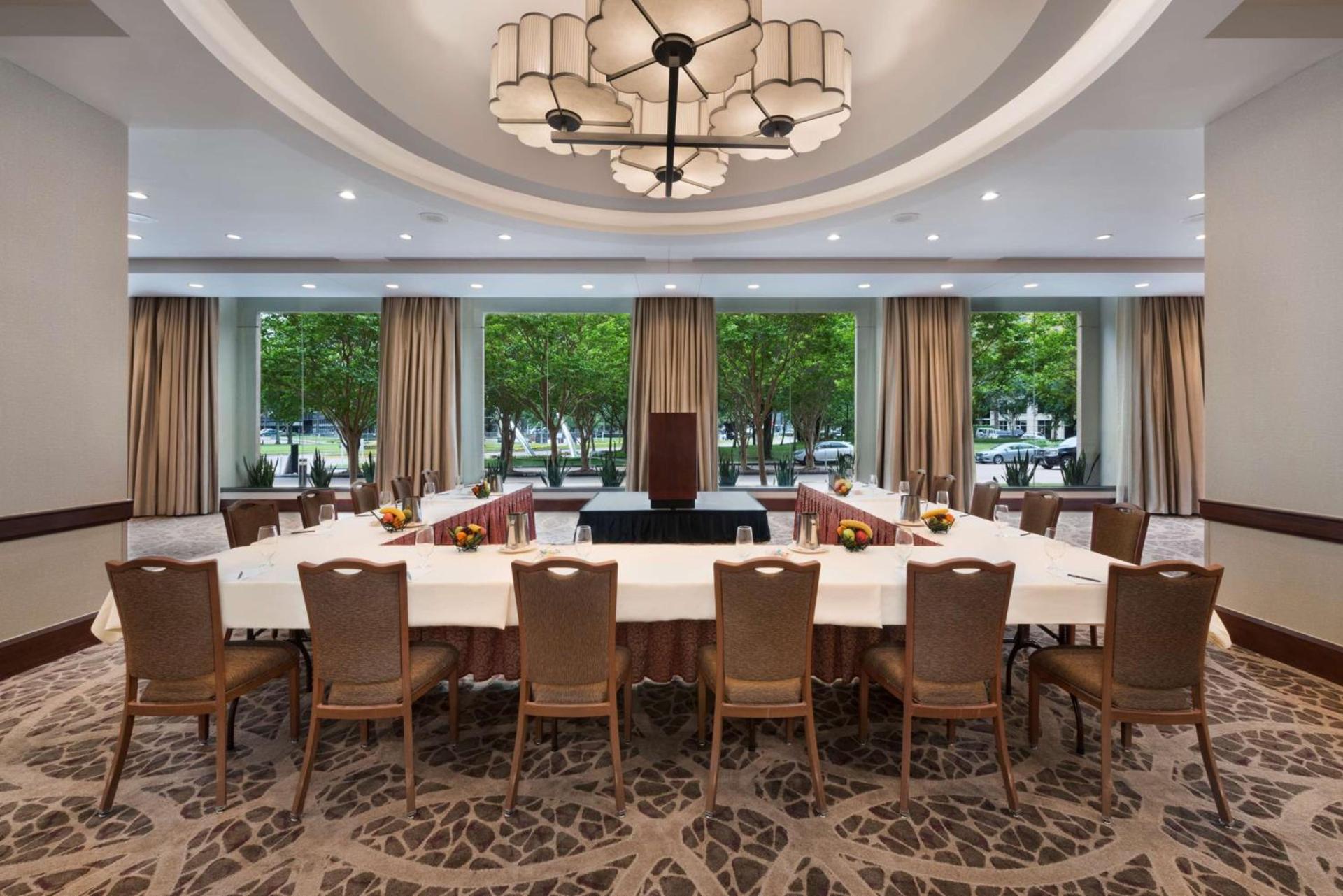 Hilton Houston Post Oak by the Galleria photo 42