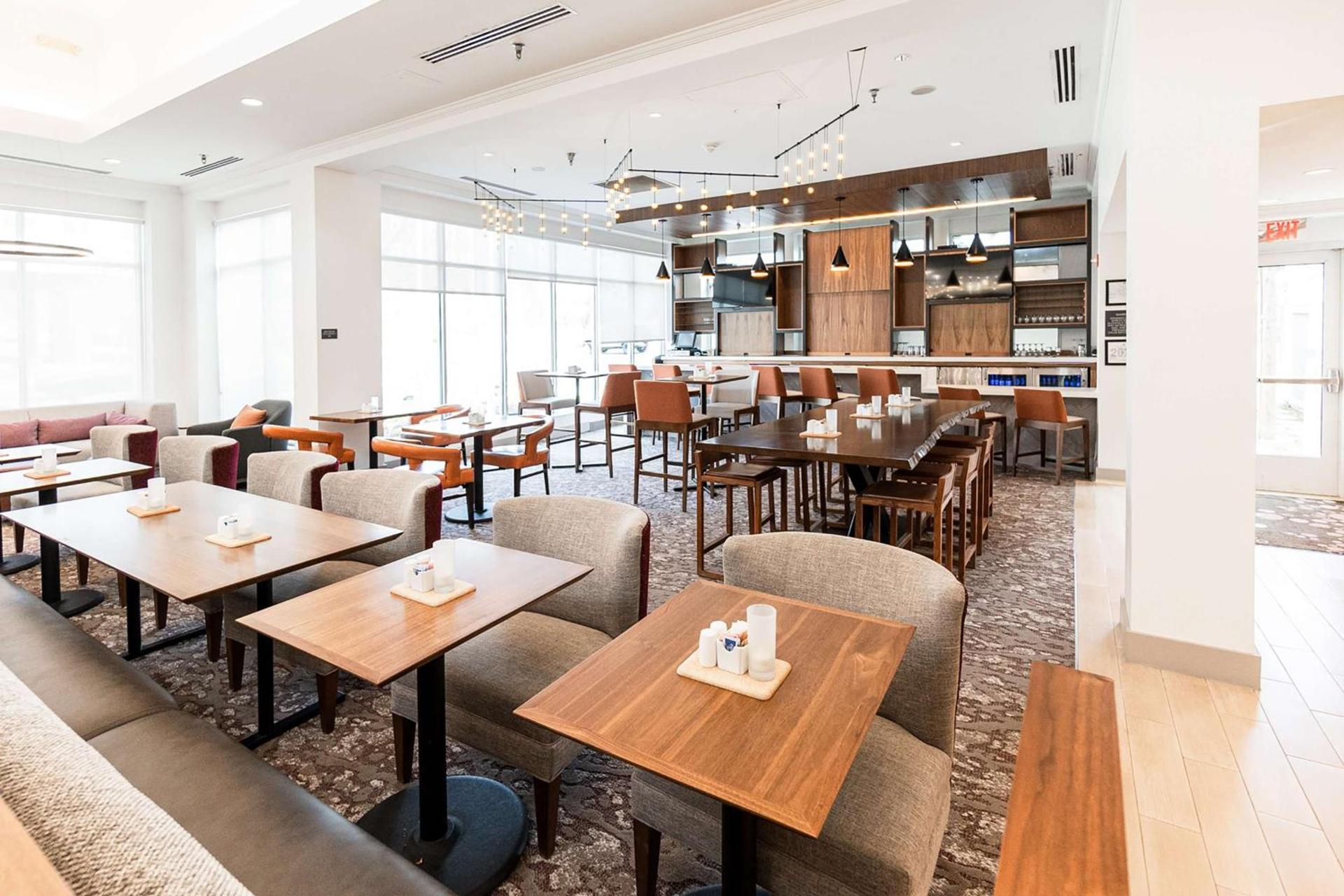 Hilton Garden Inn Fairfax photo 29