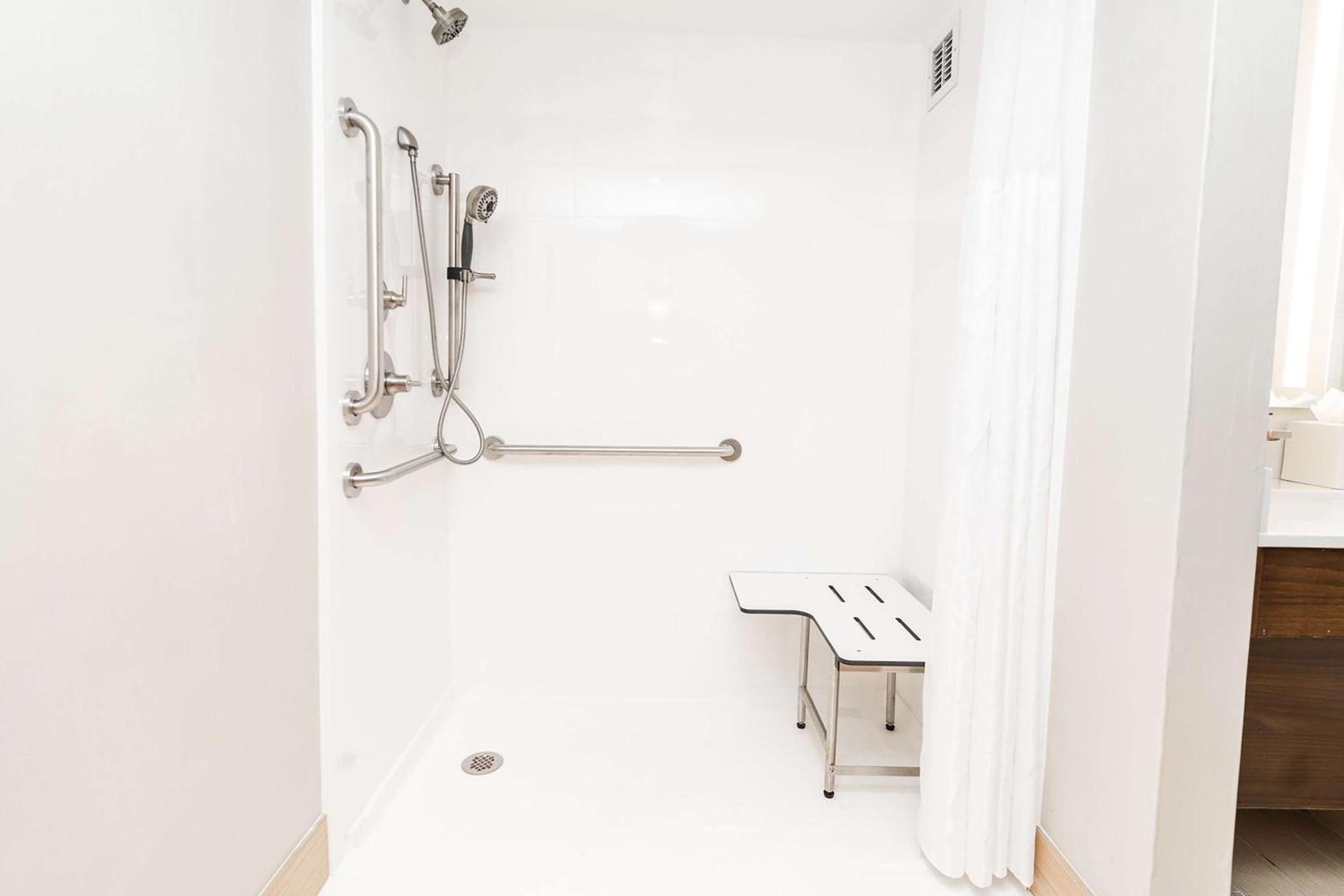 Hilton Garden Inn Fairfax photo 35