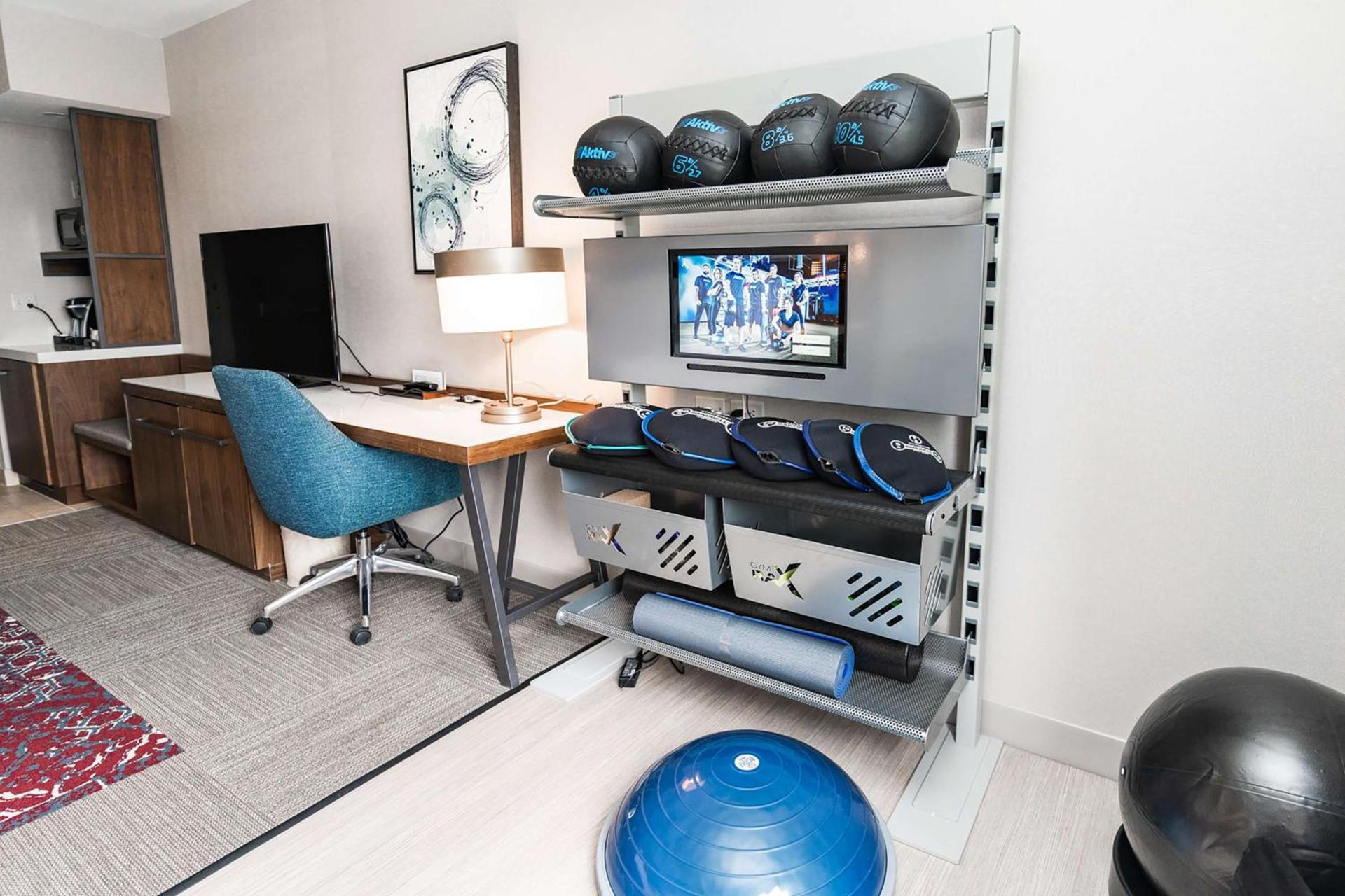 Hilton Garden Inn Fairfax photo 6