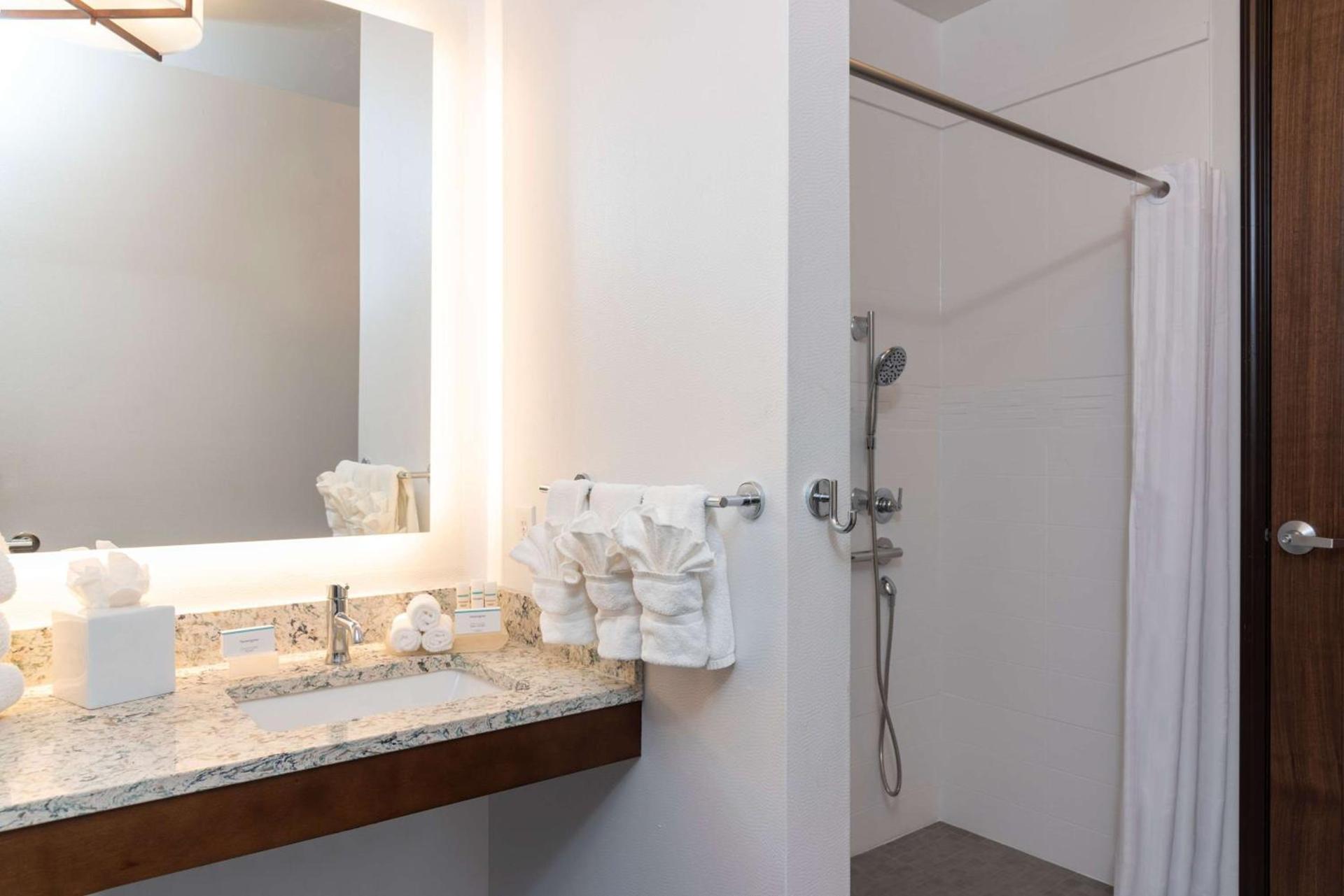 Homewood Suites by Hilton Indianapolis Downtown photo 14