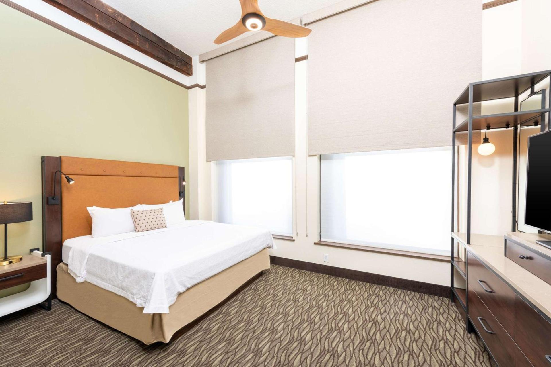Homewood Suites by Hilton Indianapolis Downtown photo 23