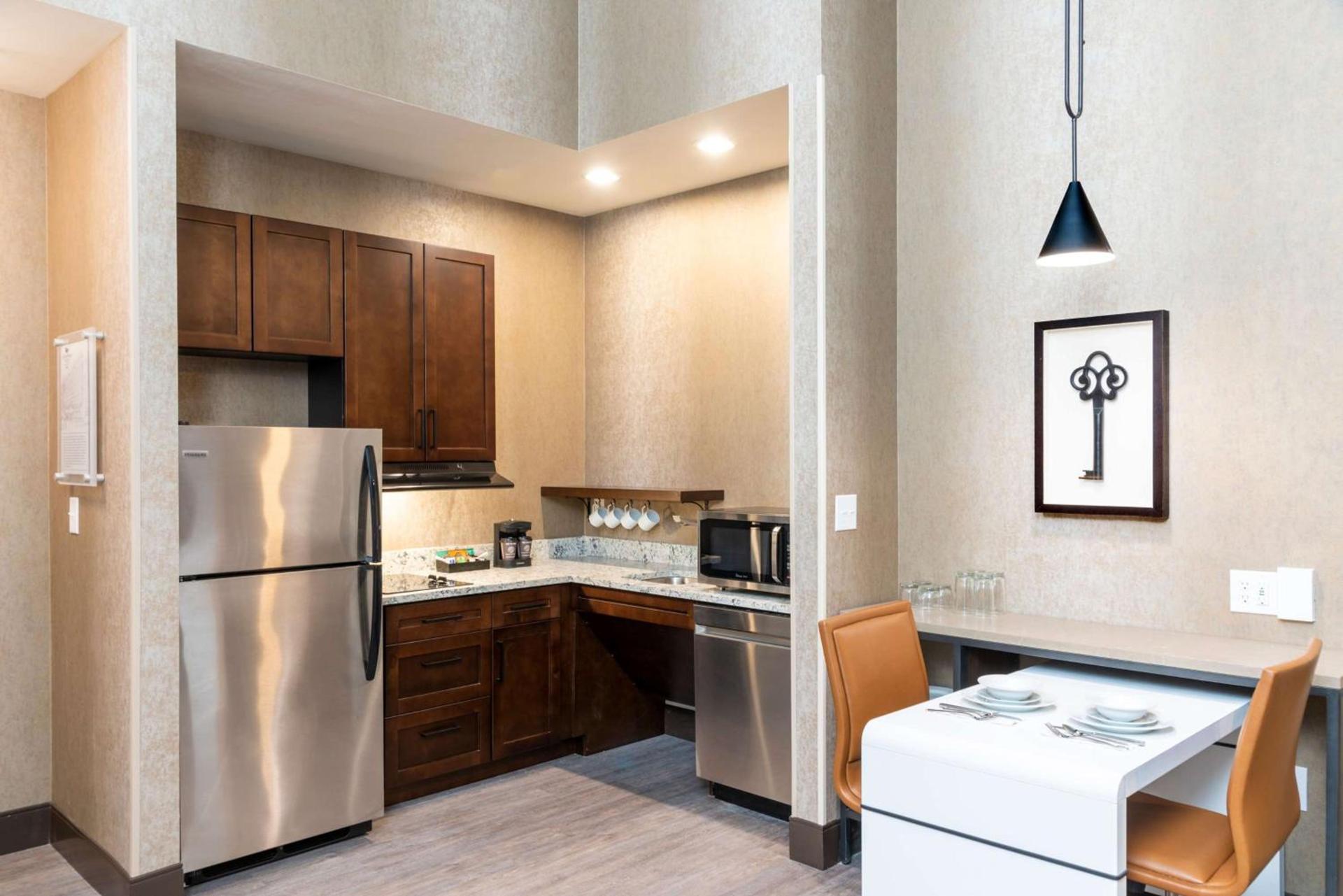 Homewood Suites by Hilton Indianapolis Downtown photo 32