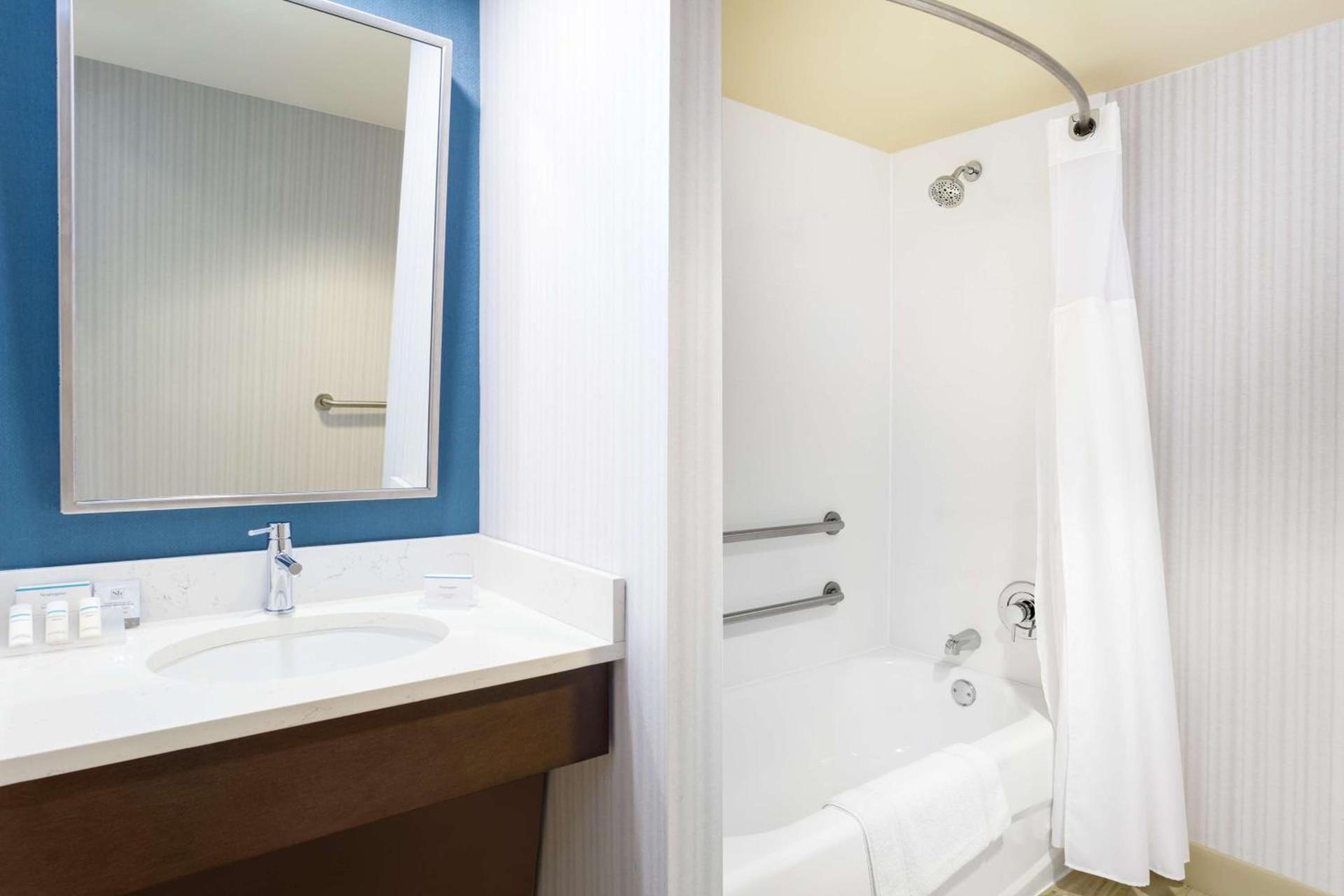 Hilton Garden Inn Islip/MacArthur Airport photo 22