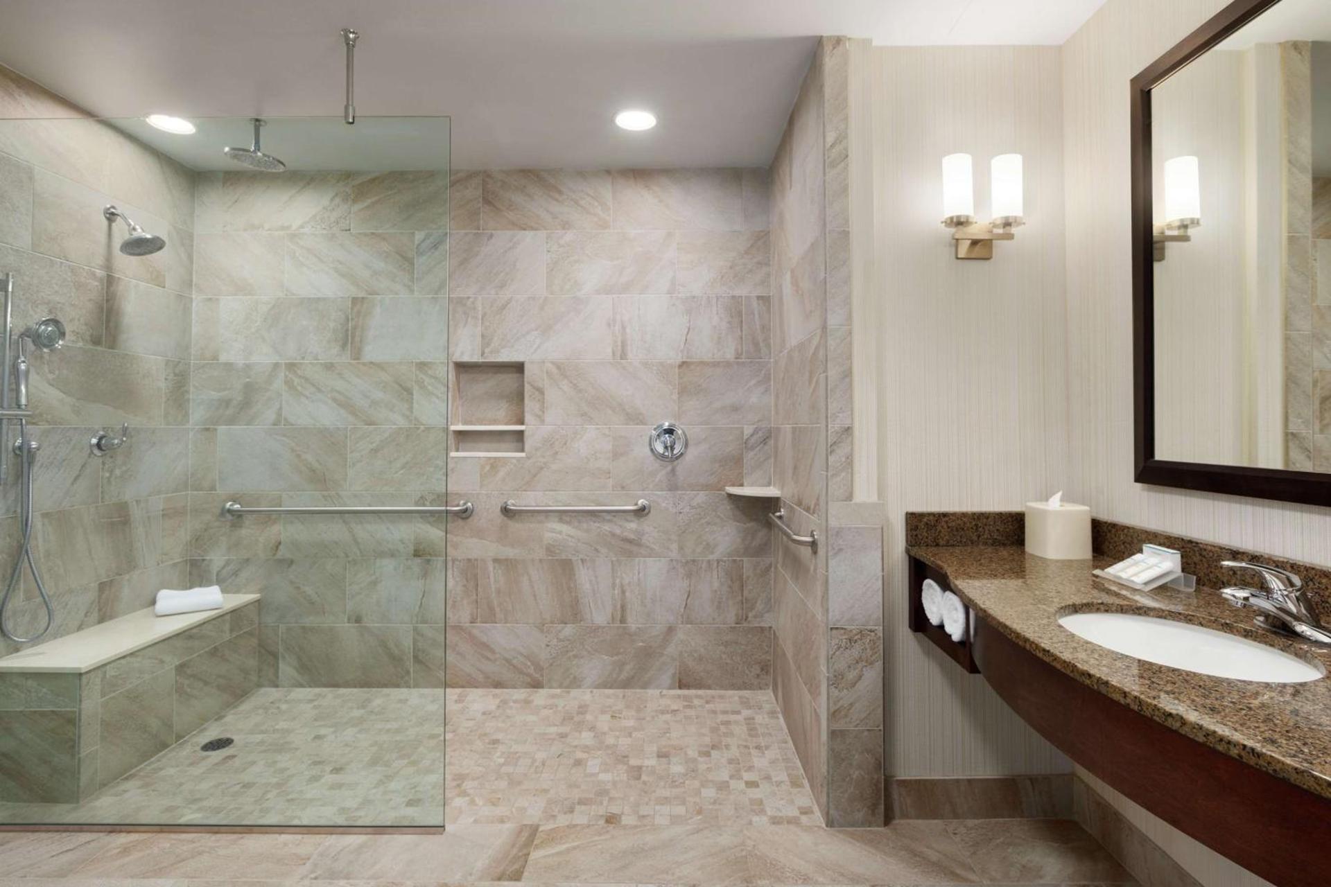 Hilton Garden Inn Stony Brook photo 32