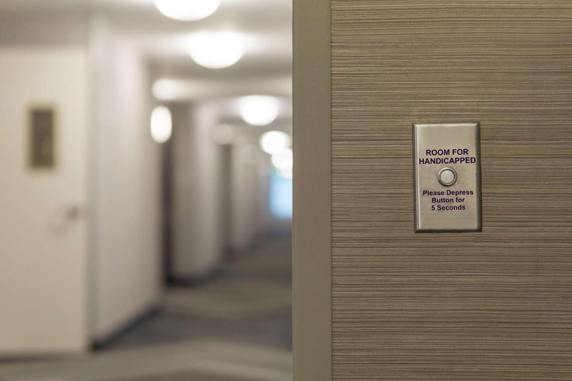 Hilton Garden Inn Stony Brook photo 46